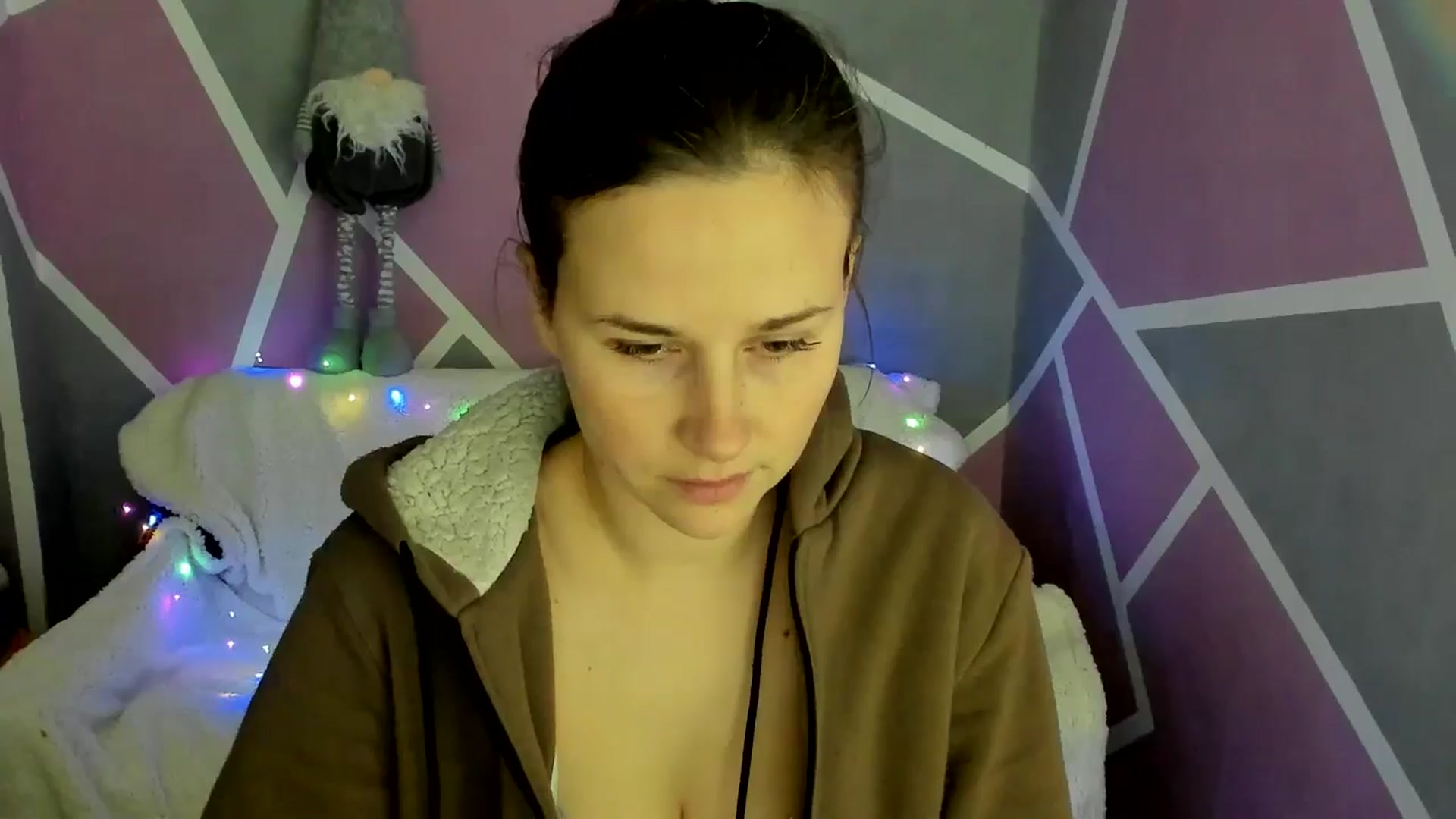Gallery image thumbnail from Sexy_Ukr's myfreecams stream on, 12/05/2024, 18:46 image 3 of 20