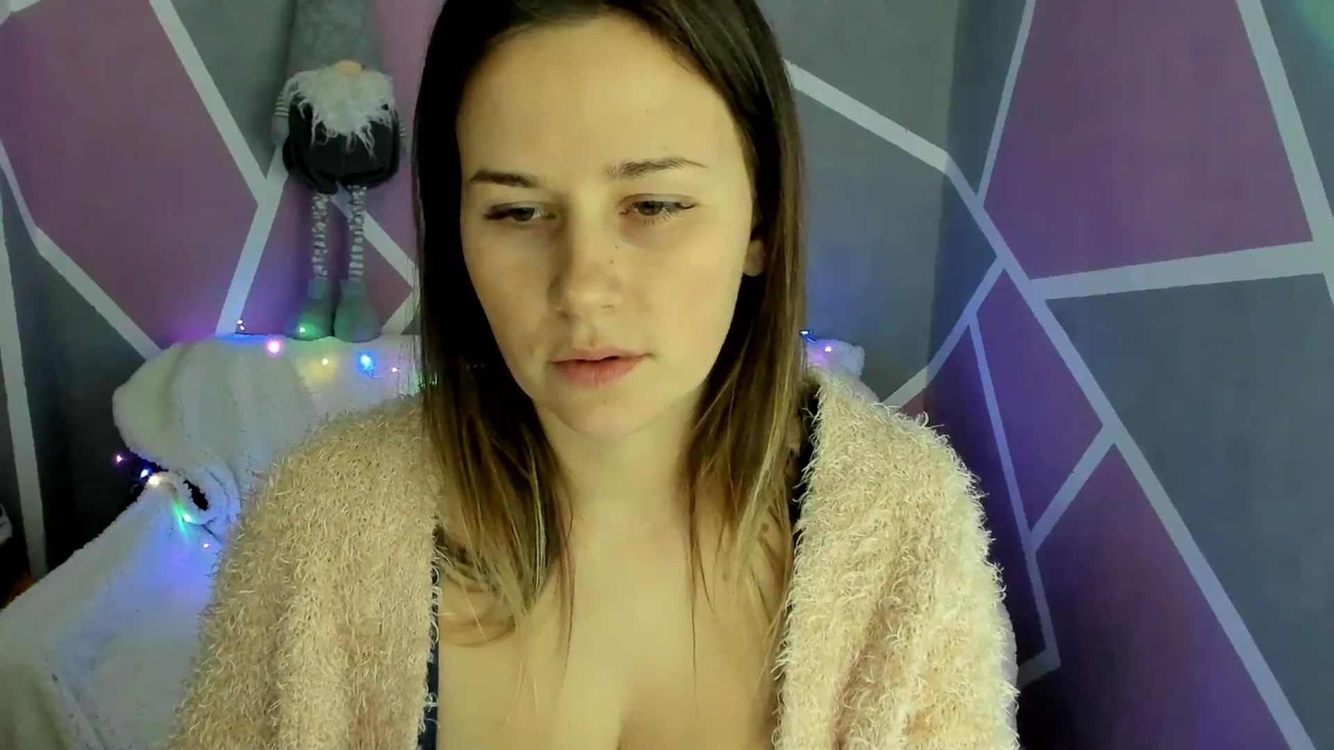 Gallery image thumbnail from Sexy_Ukr's myfreecams stream on, 12/07/2024, 17:48 image 17 of 20