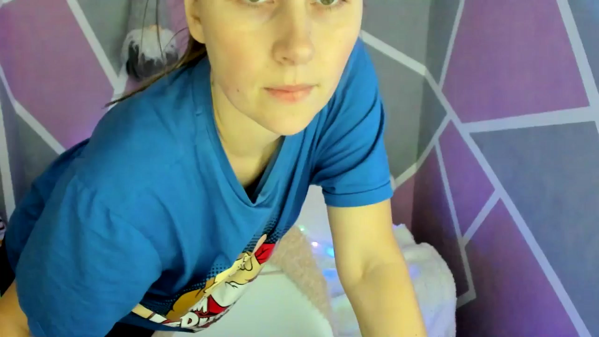 Gallery image thumbnail from Sexy_Ukr's myfreecams stream on, 12/12/2024, 14:23 image 3 of 20