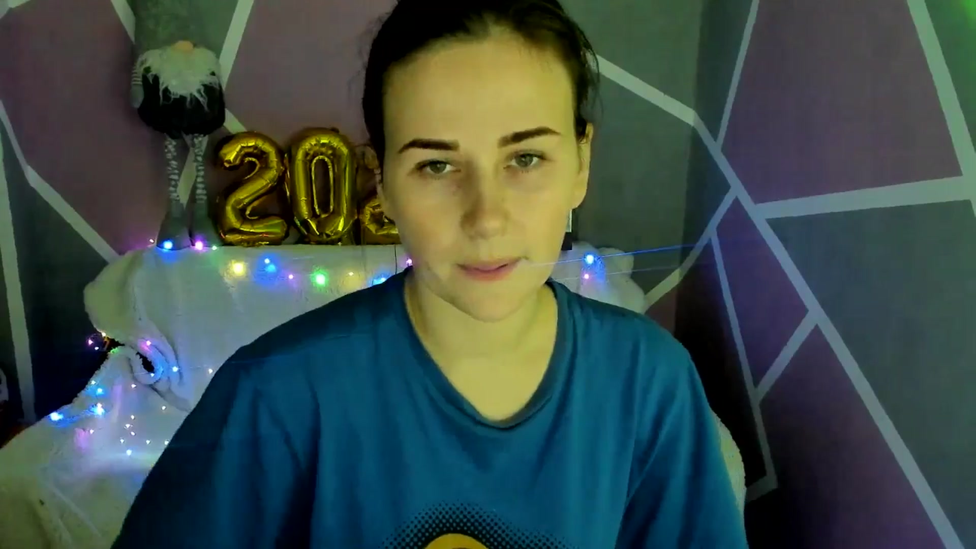 Gallery image thumbnail from Sexy_Ukr's myfreecams stream on, 12/12/2024, 15:37 image 12 of 20