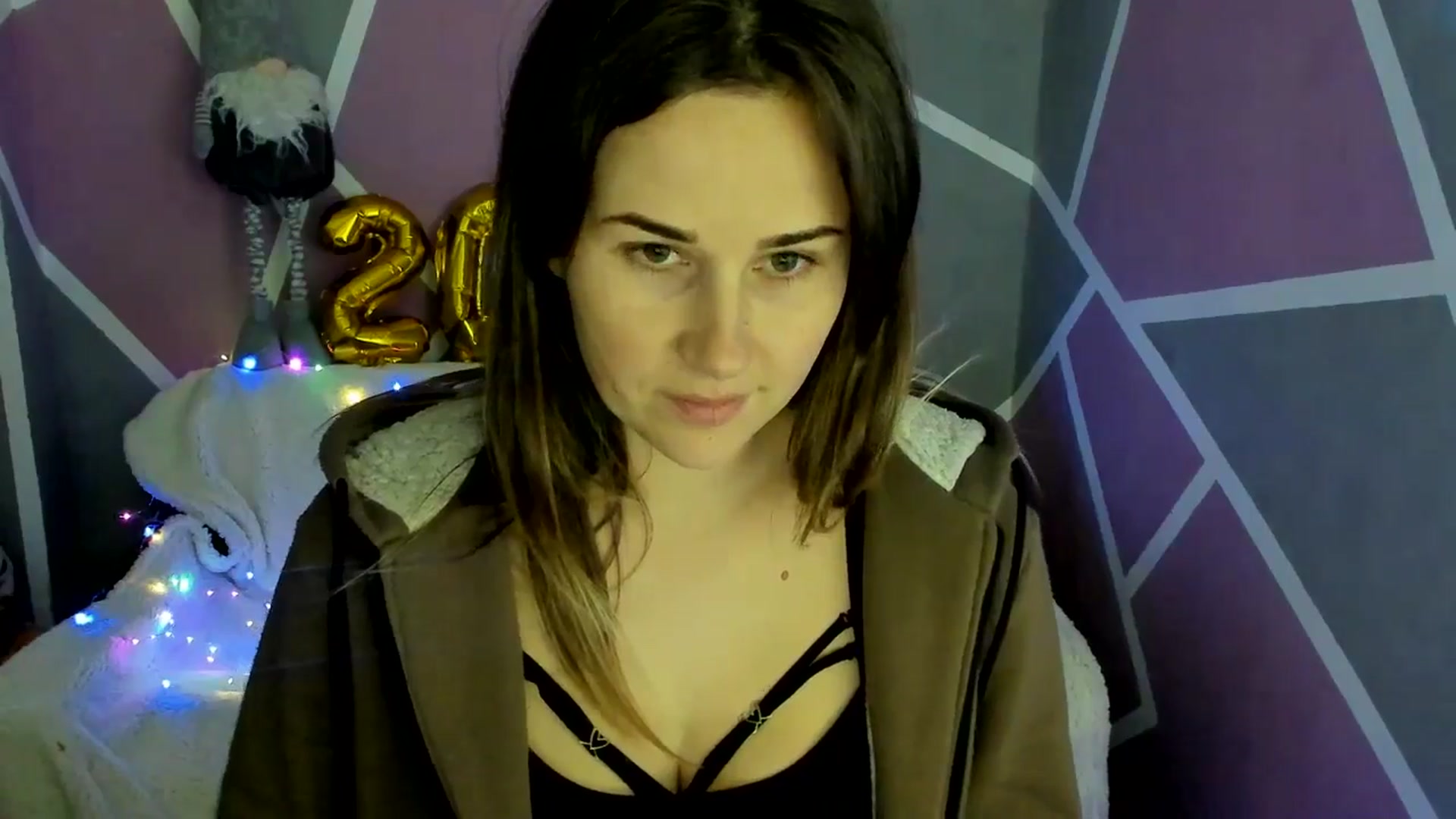 Gallery image thumbnail from Sexy_Ukr's myfreecams stream on, 12/14/2024, 16:01 image 3 of 20