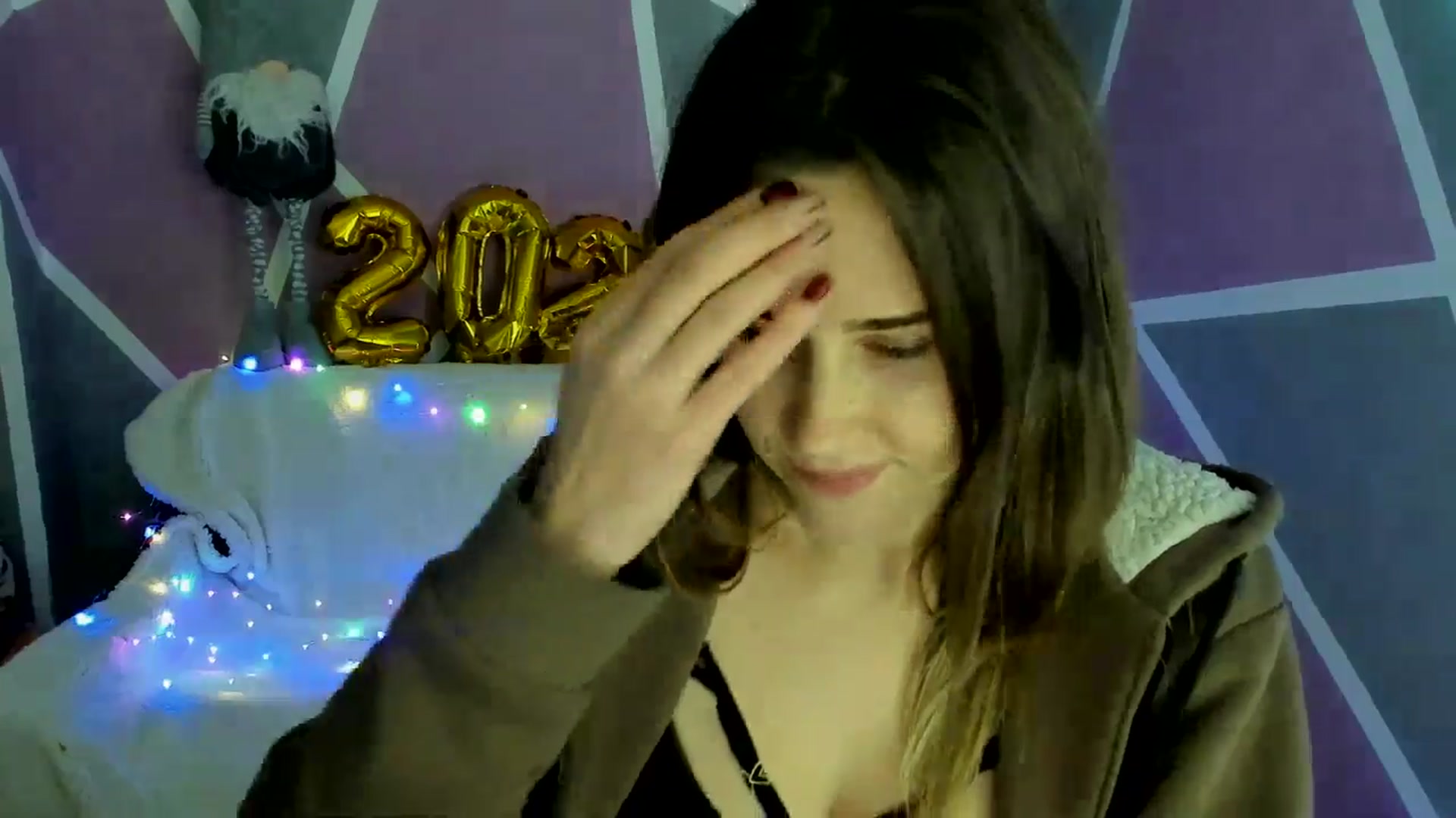 Gallery image thumbnail from Sexy_Ukr's myfreecams stream on, 12/14/2024, 16:01 image 15 of 20