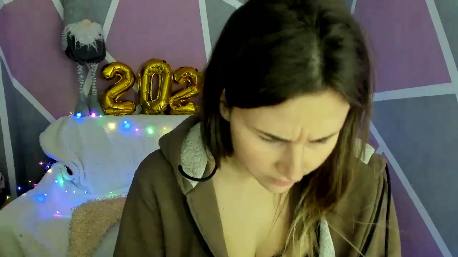Gallery image thumbnail from Sexy_Ukr's myfreecams stream on, 12/14/2024, 19:51 image 13 of 20