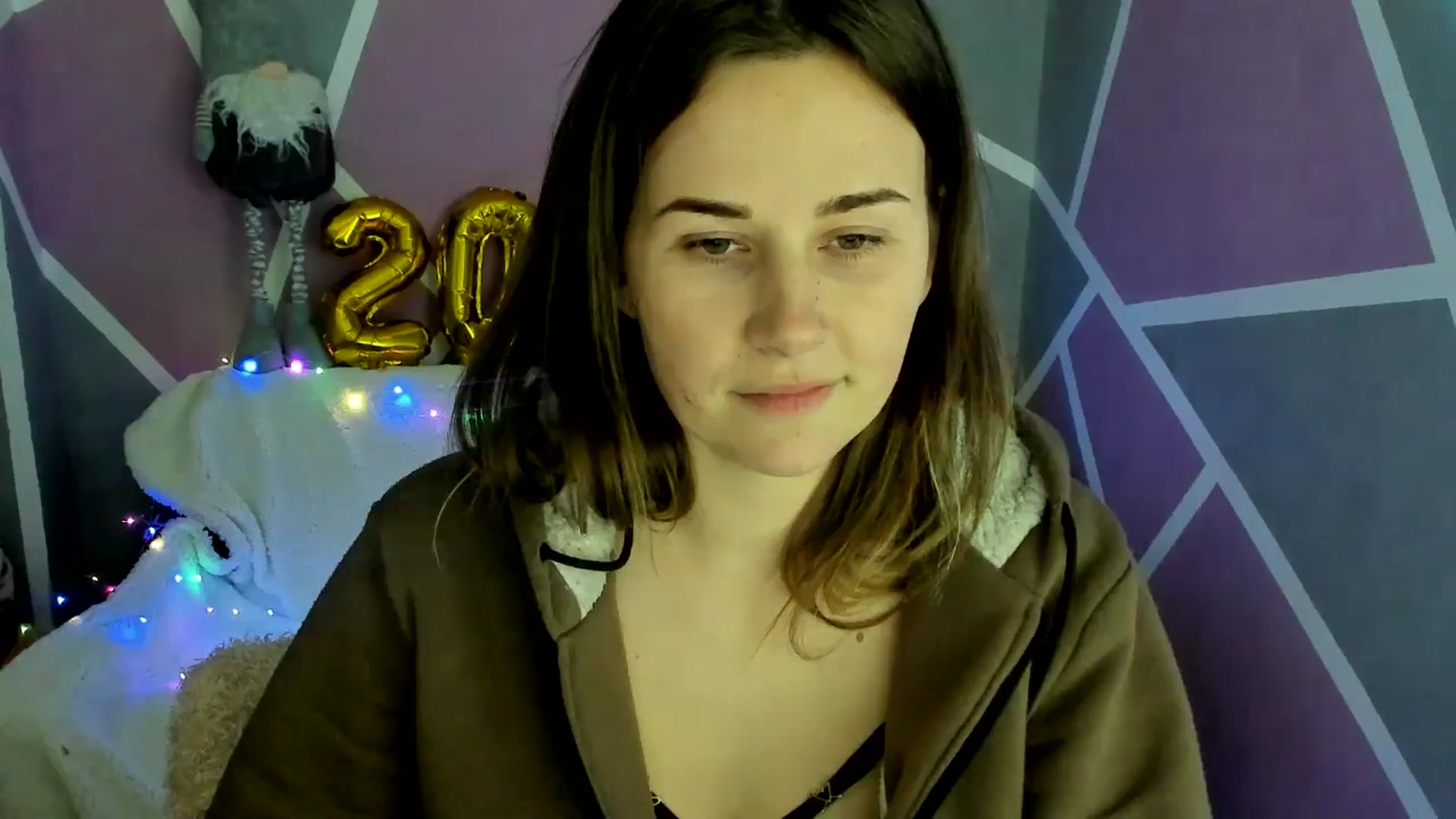 Gallery image thumbnail from Sexy_Ukr's myfreecams stream on, 12/14/2024, 19:51 image 19 of 20
