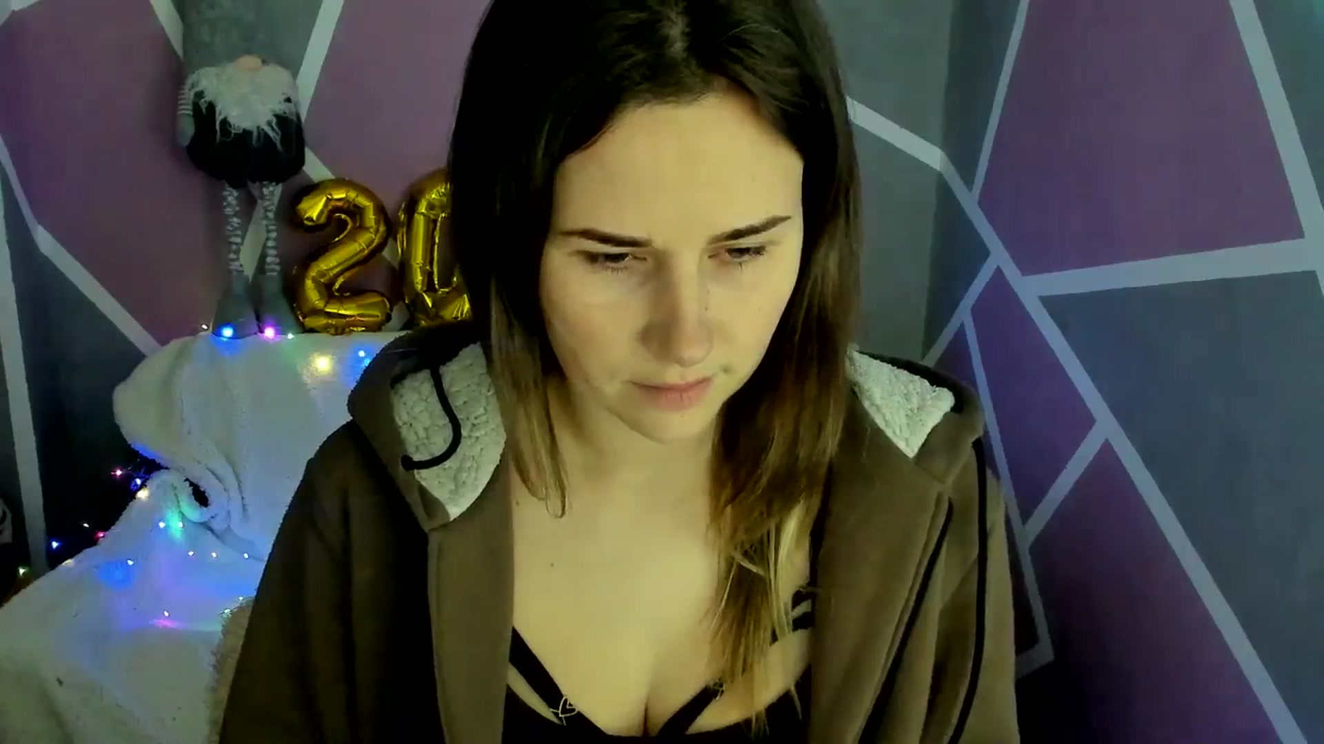 Gallery image thumbnail from Sexy_Ukr's myfreecams stream on, 12/14/2024, 19:51 image 9 of 20