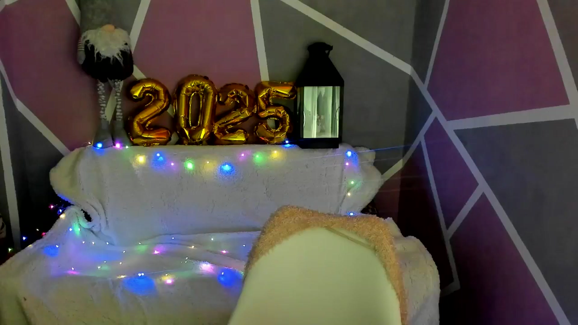 Gallery image thumbnail from Sexy_Ukr's myfreecams stream on, 12/15/2024, 17:05 image 11 of 20