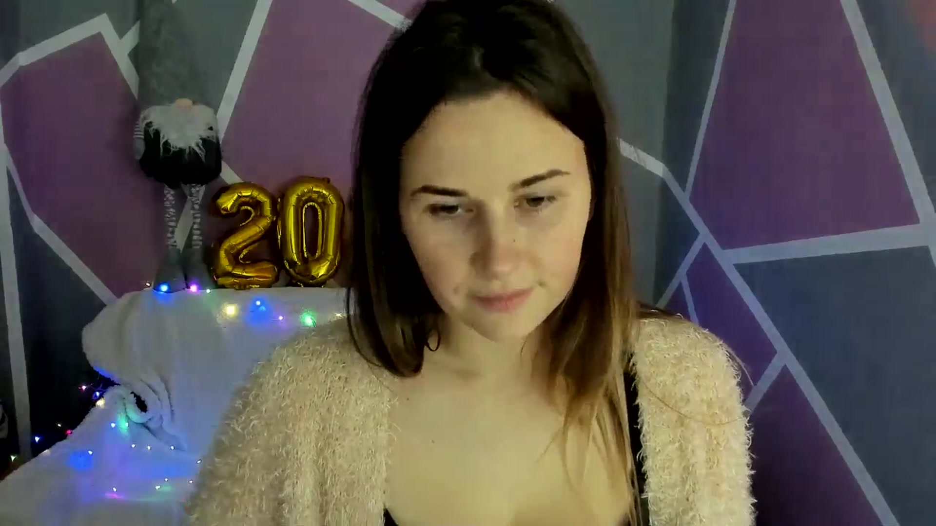 Gallery image thumbnail from Sexy_Ukr's myfreecams stream on, 12/15/2024, 18:08 image 2 of 20