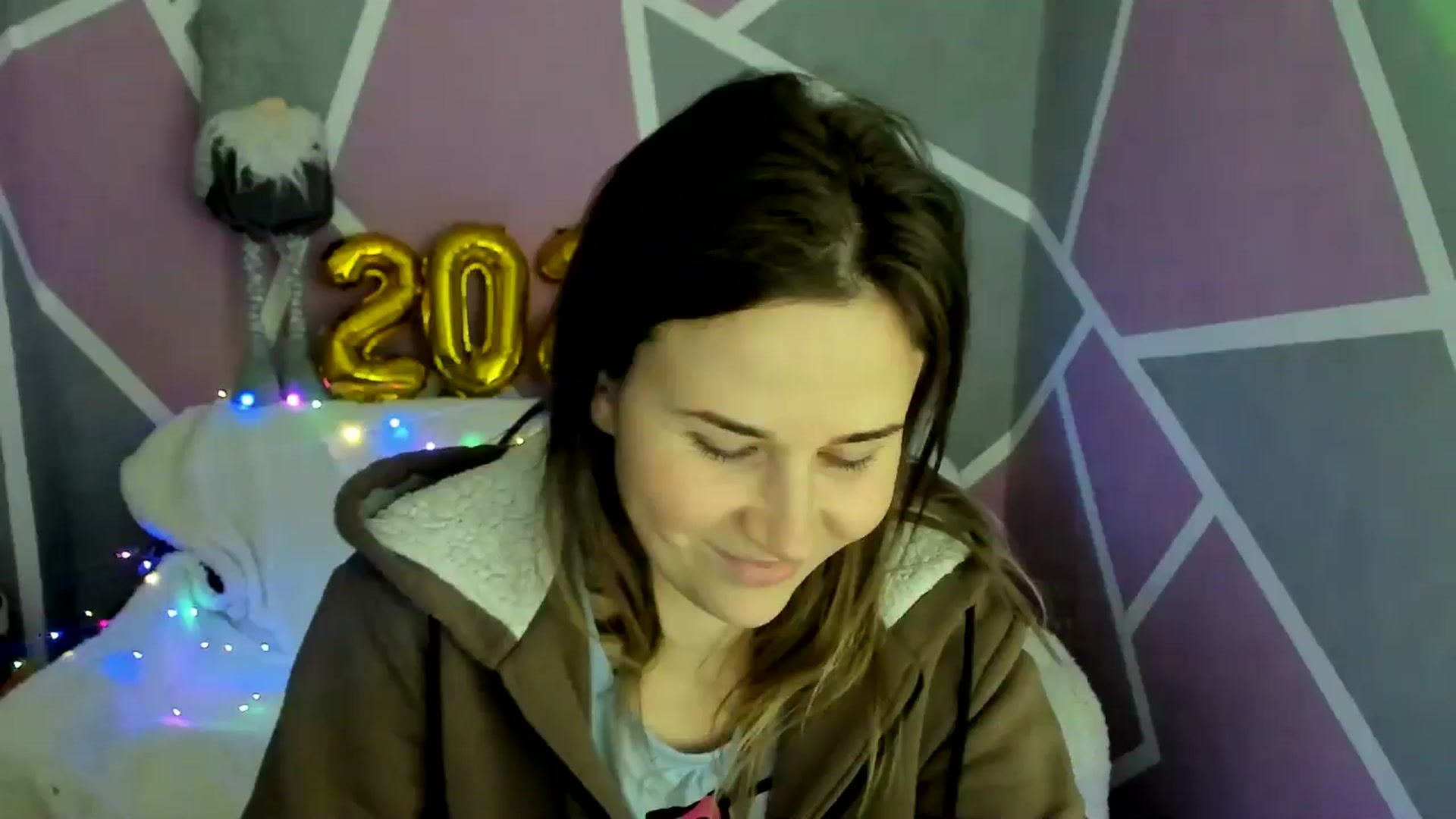 Gallery image thumbnail from Sexy_Ukr's myfreecams stream on, 12/16/2024, 17:20 image 13 of 20