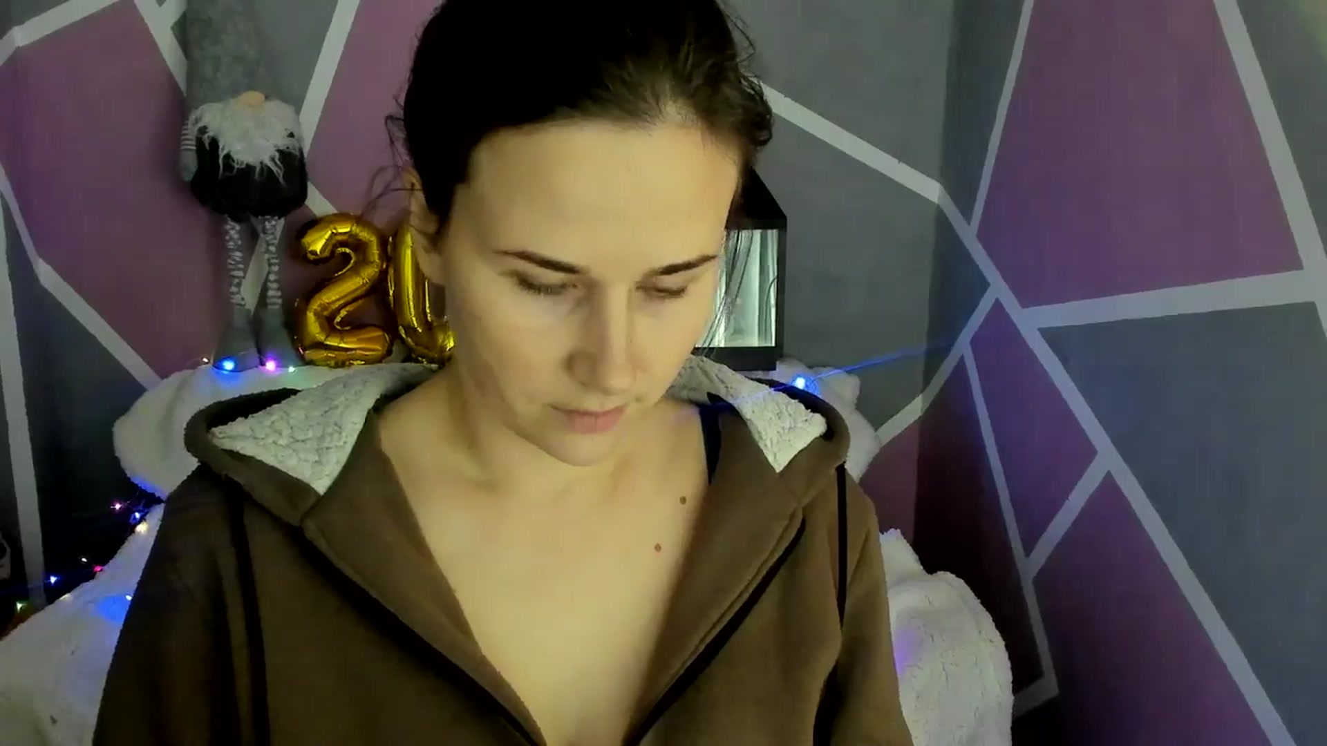 Gallery image thumbnail from Sexy_Ukr's myfreecams stream on, 12/17/2024, 17:14 image 7 of 20