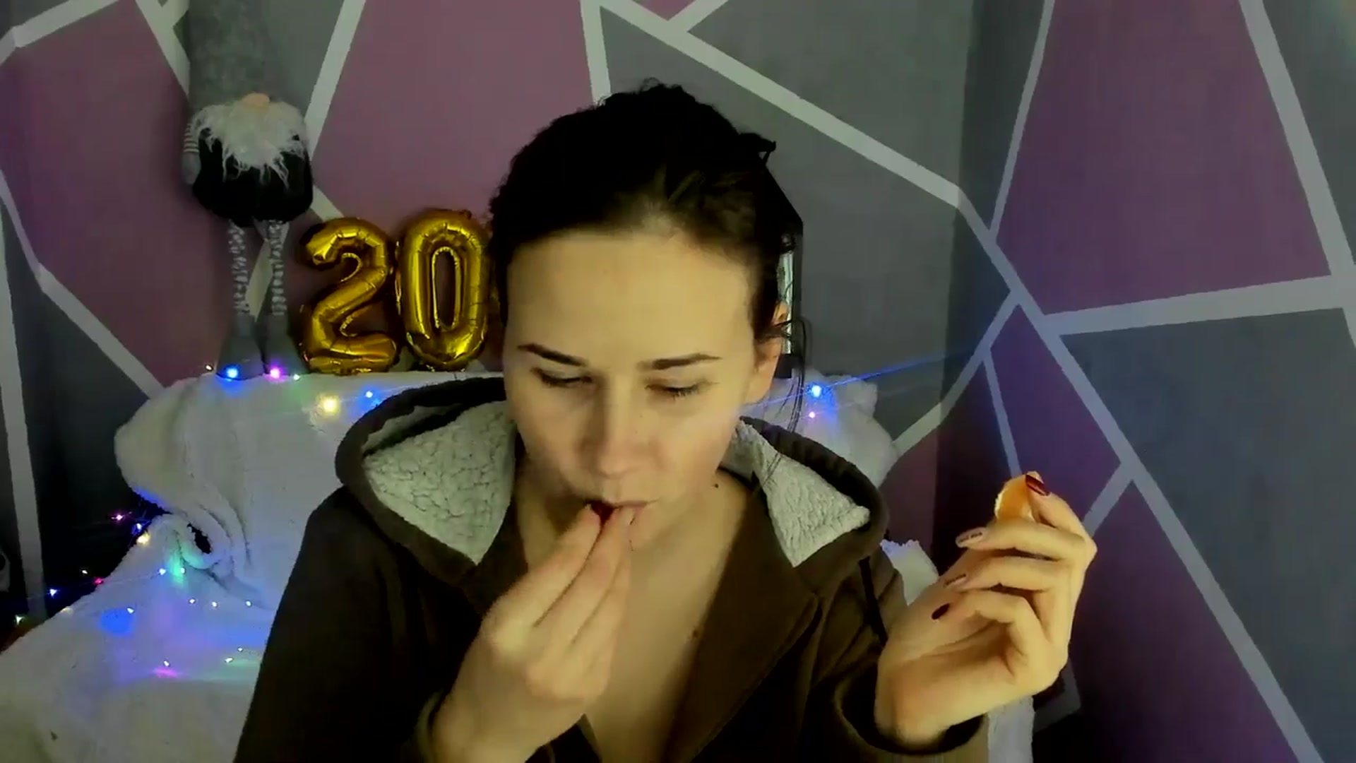 Gallery image thumbnail from Sexy_Ukr's myfreecams stream on, 12/17/2024, 17:14 image 5 of 20