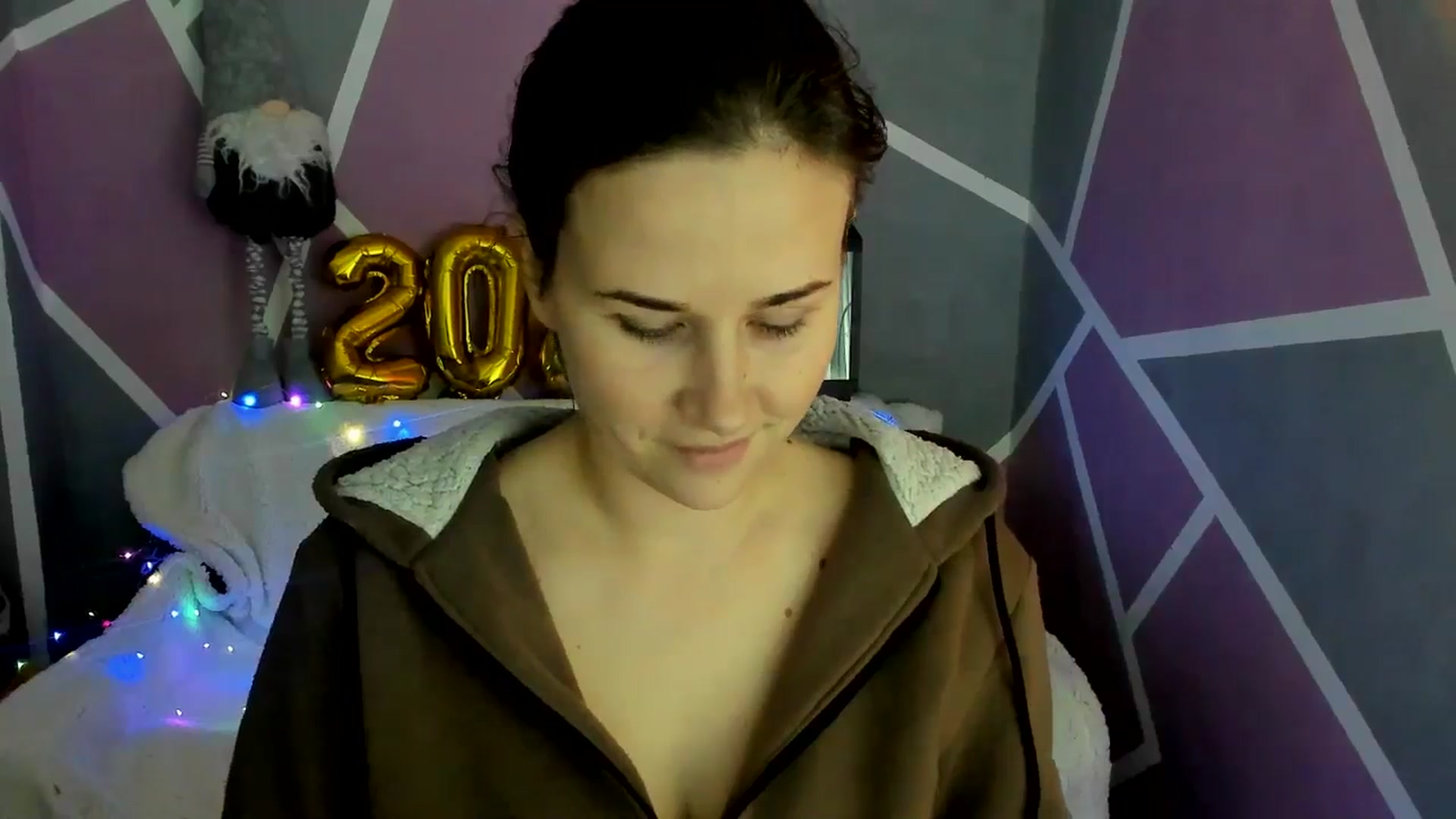 Gallery image thumbnail from Sexy_Ukr's myfreecams stream on, 12/17/2024, 17:14 image 9 of 20