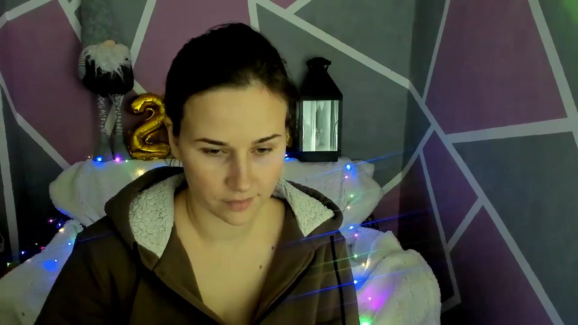 Gallery image thumbnail from Sexy_Ukr's myfreecams stream on, 12/17/2024, 17:14 image 18 of 20