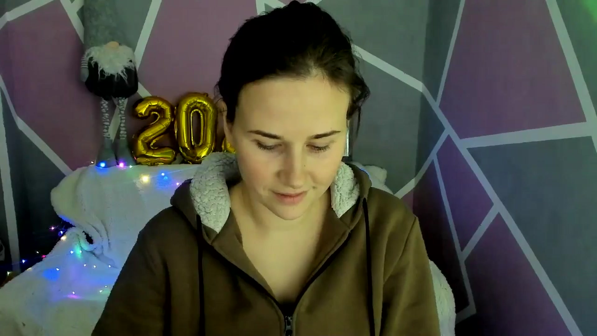 Gallery image thumbnail from Sexy_Ukr's myfreecams stream on, 12/17/2024, 18:01 image 4 of 20