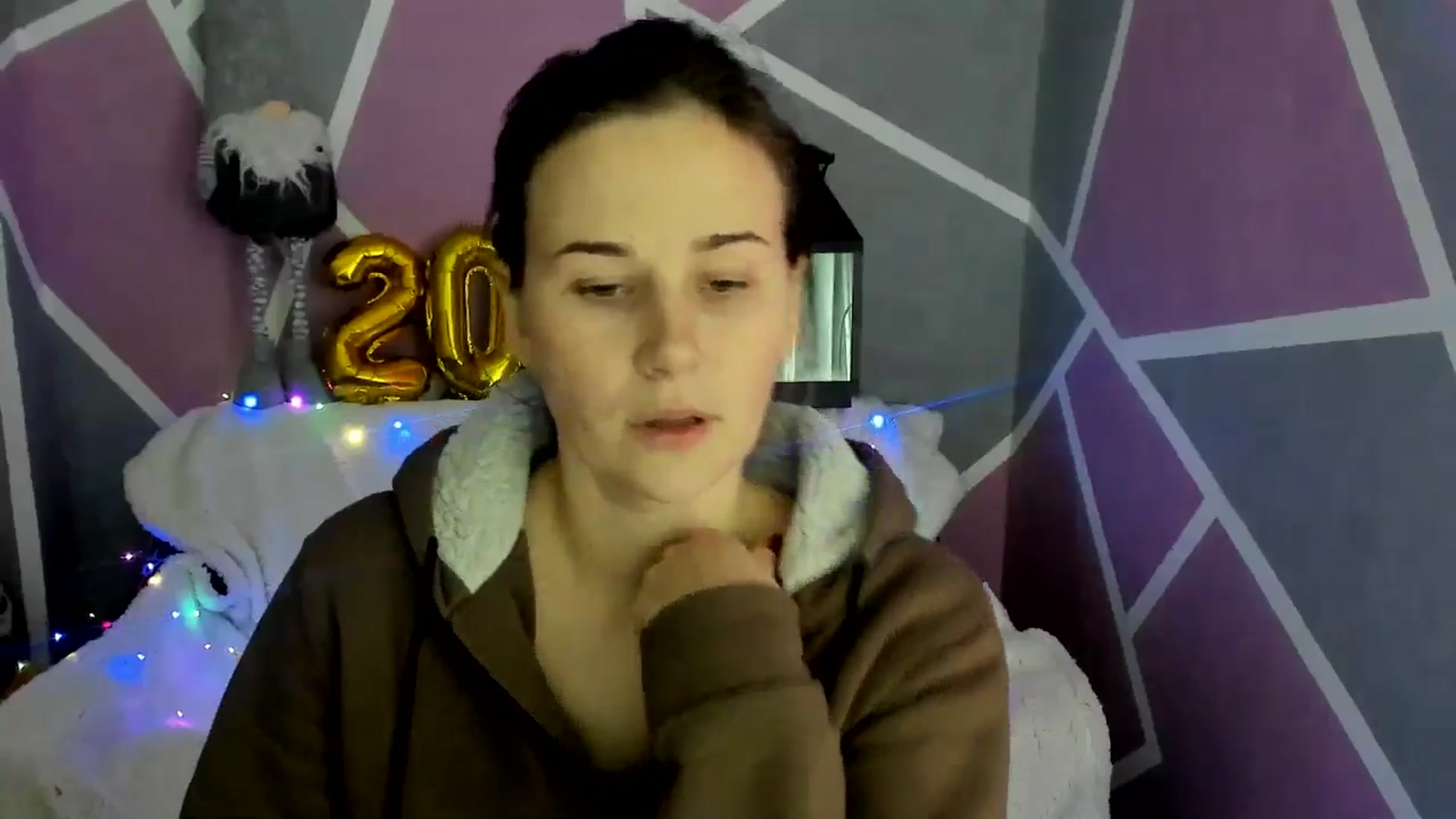 Gallery image thumbnail from Sexy_Ukr's myfreecams stream on, 12/17/2024, 18:01 image 3 of 20