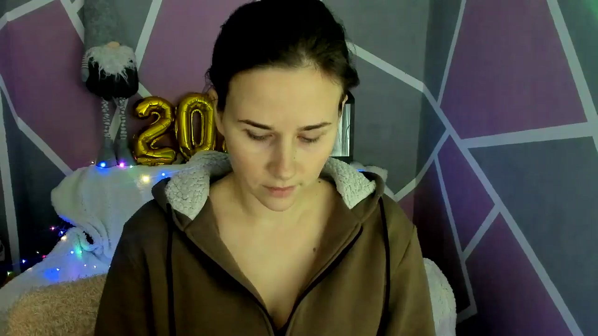 Gallery image thumbnail from Sexy_Ukr's myfreecams stream on, 12/17/2024, 18:01 image 11 of 20