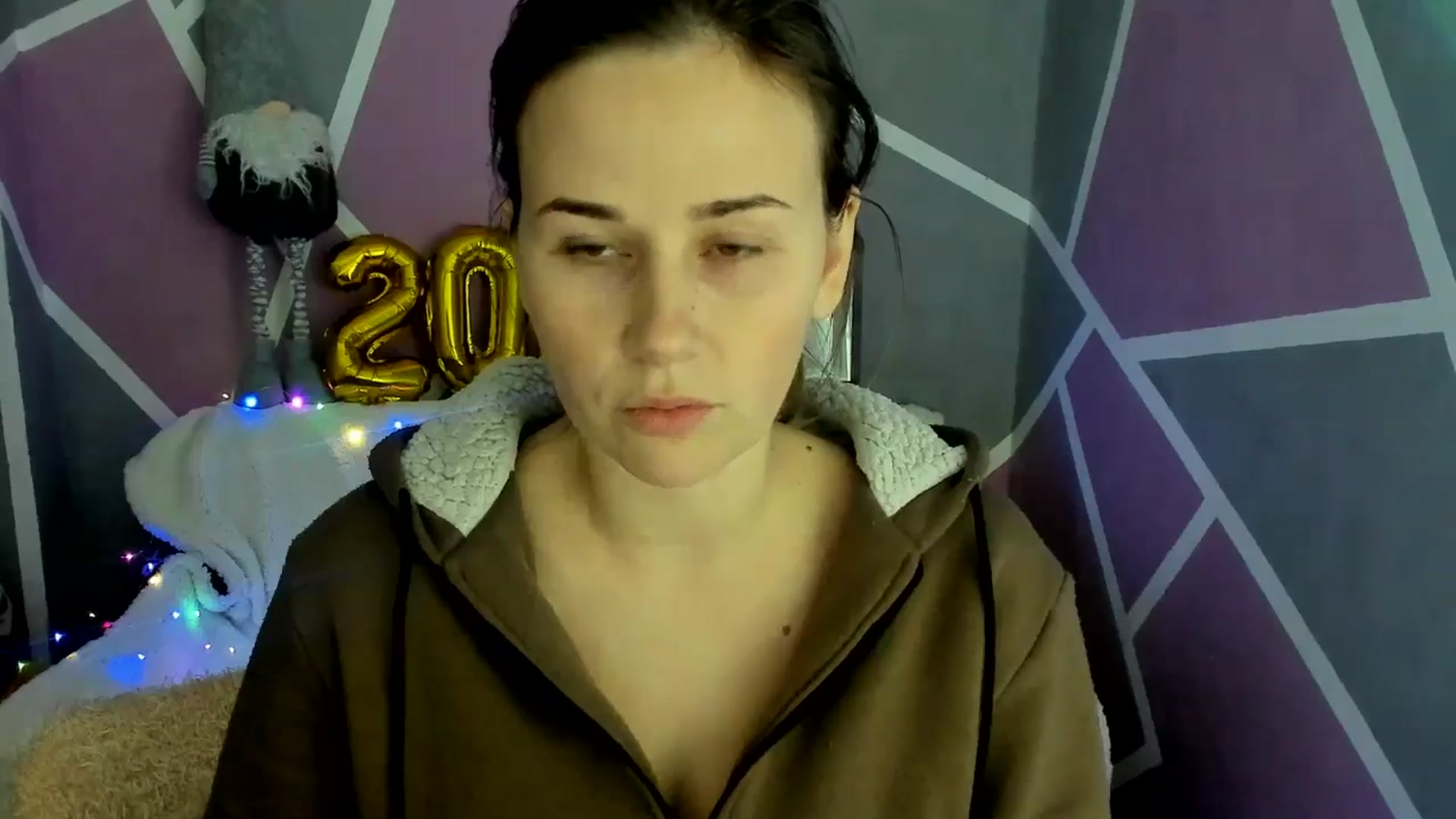 Gallery image thumbnail from Sexy_Ukr's myfreecams stream on, 12/17/2024, 18:01 image 12 of 20