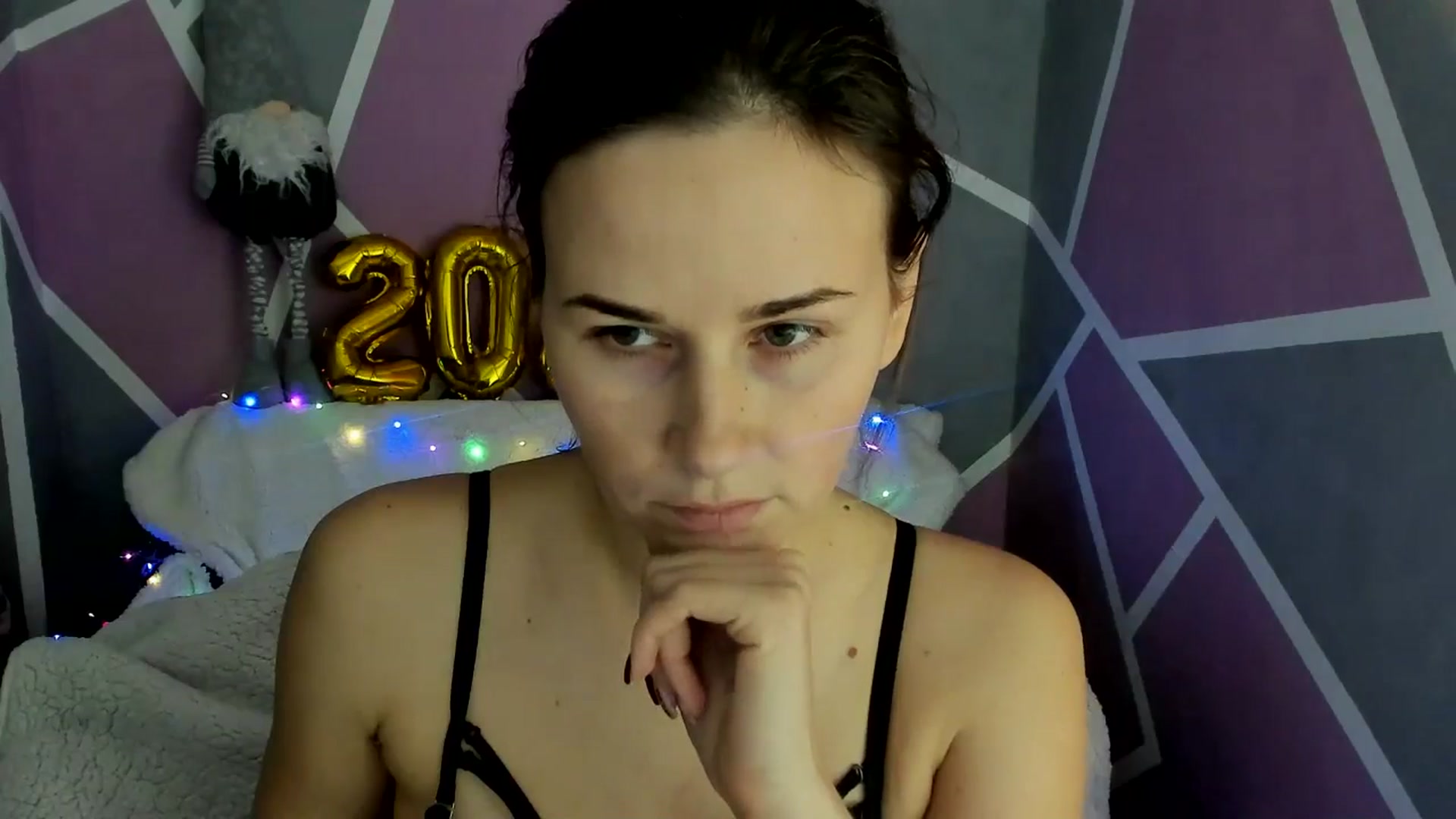 Gallery image thumbnail from Sexy_Ukr's myfreecams stream on, 12/17/2024, 18:19 image 2 of 20