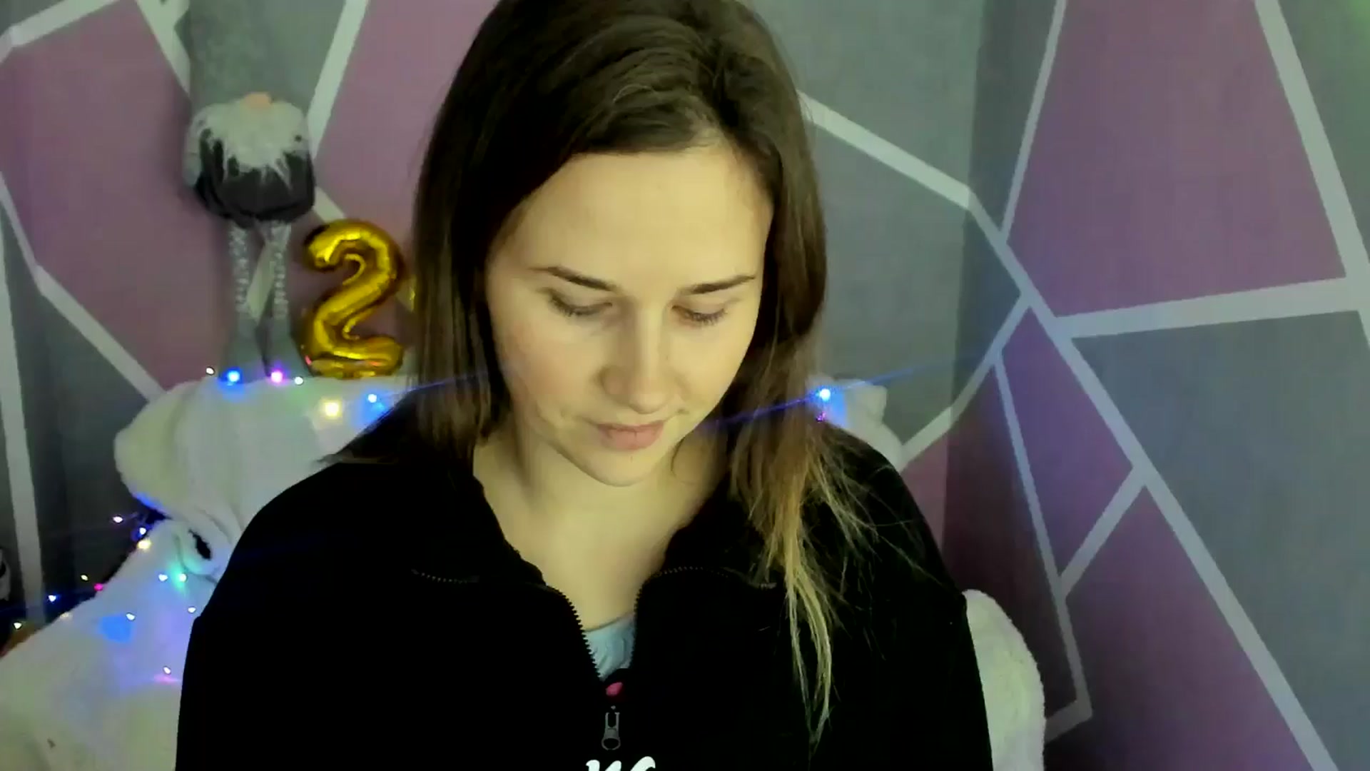 Gallery image thumbnail from Sexy_Ukr's myfreecams stream on, 12/19/2024, 17:31 image 1 of 20