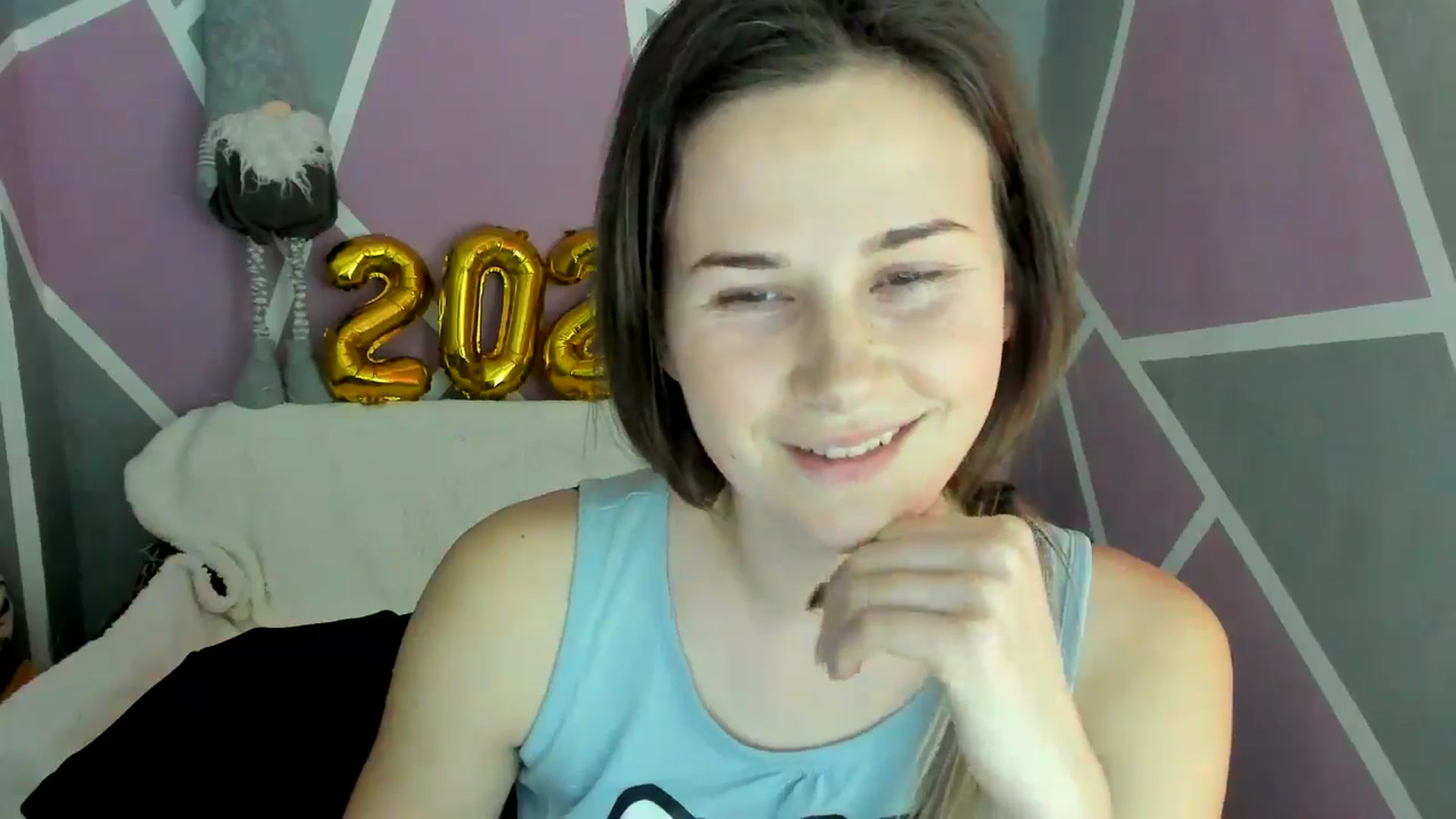 Gallery image thumbnail from Sexy_Ukr's myfreecams stream on, 12/19/2024, 18:33 image 4 of 20