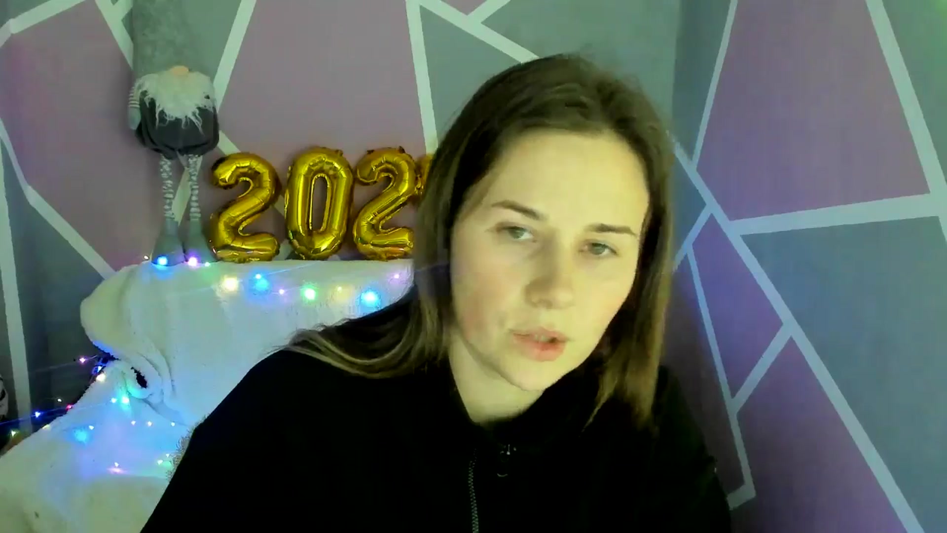 Gallery image thumbnail from Sexy_Ukr's myfreecams stream on, 12/19/2024, 18:33 image 19 of 20
