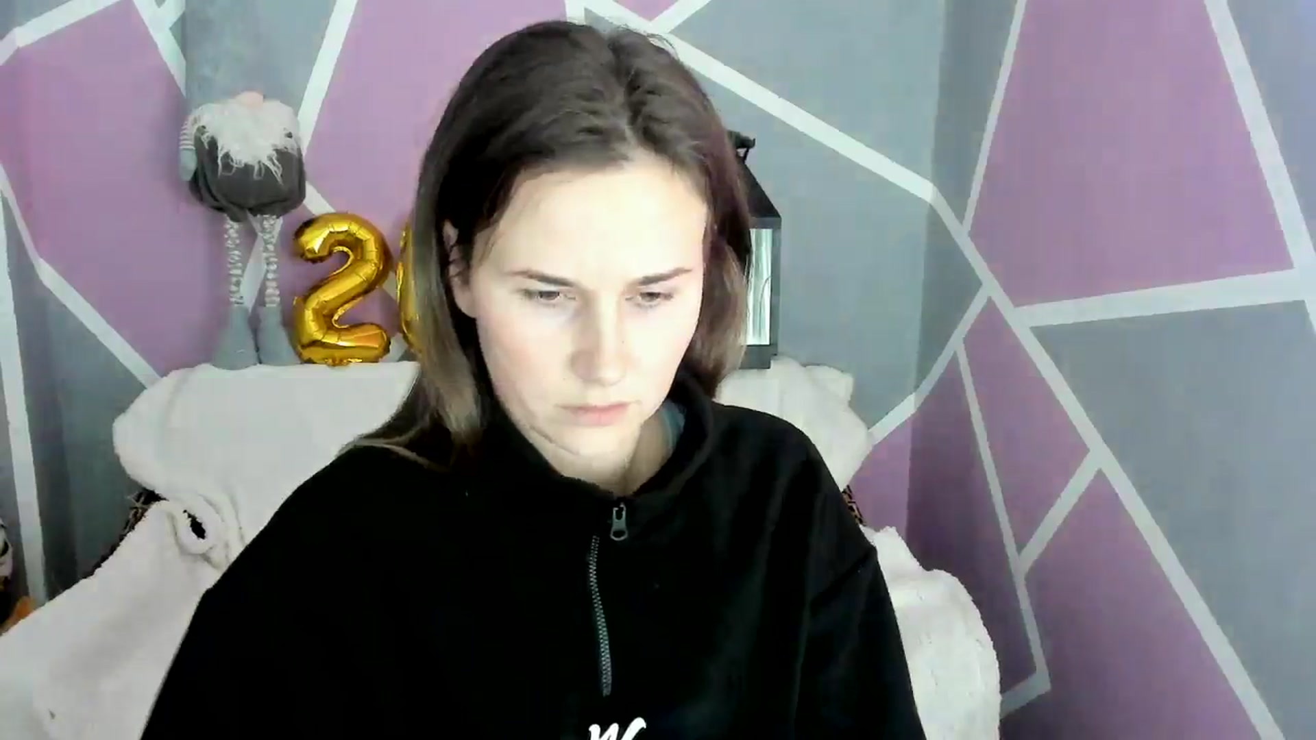 Gallery image thumbnail from Sexy_Ukr's myfreecams stream on, 12/19/2024, 18:33 image 15 of 20