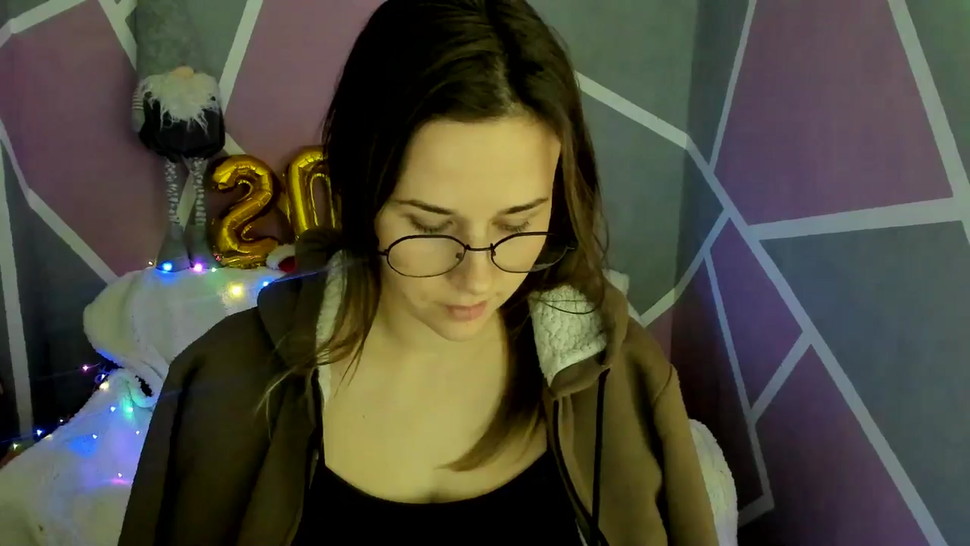 Gallery image thumbnail from Sexy_Ukr's myfreecams stream on, 12/20/2024, 17:05 image 11 of 20