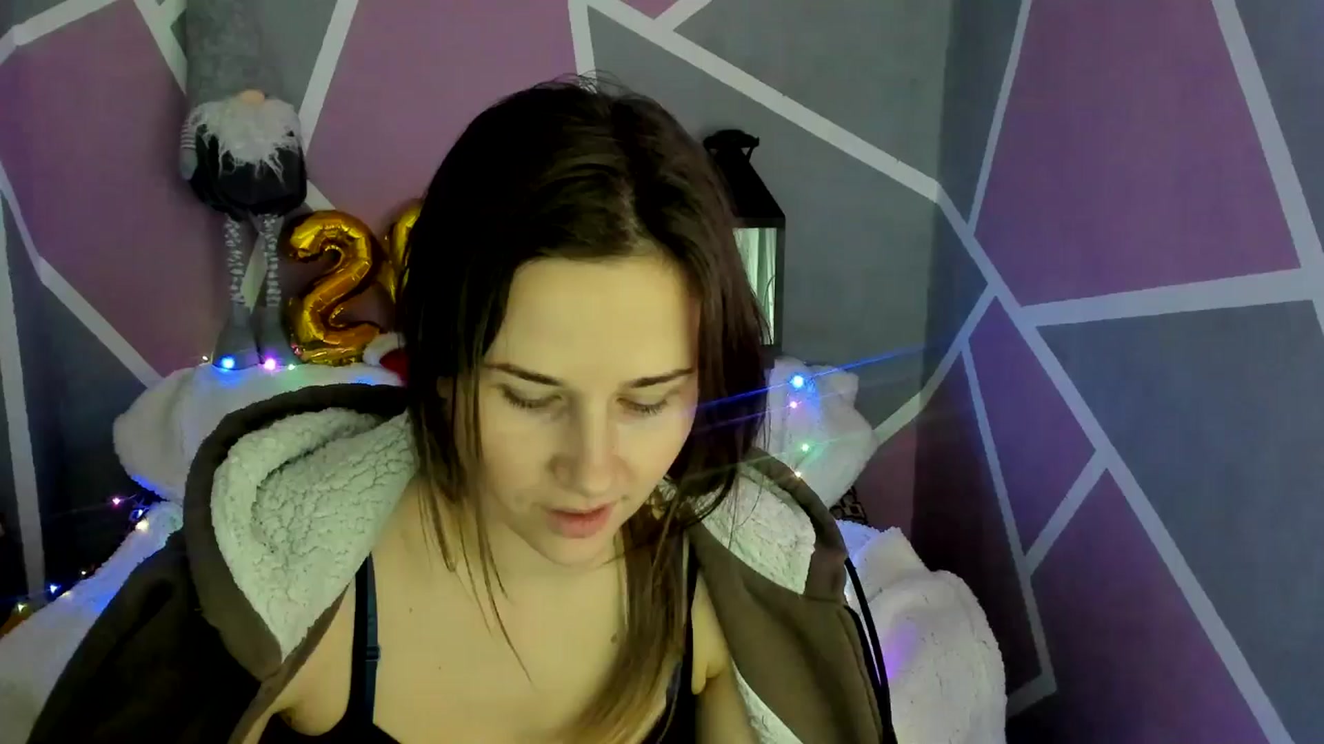 Gallery image thumbnail from Sexy_Ukr's myfreecams stream on, 12/20/2024, 17:05 image 1 of 20