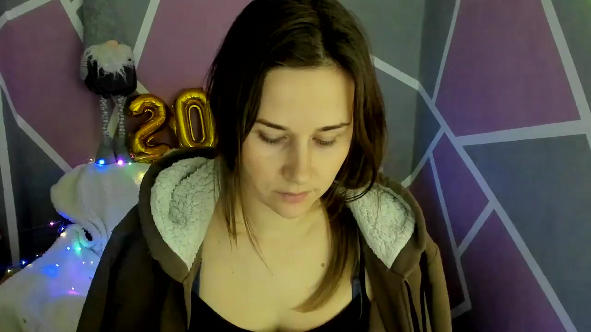 Gallery image thumbnail from Sexy_Ukr's myfreecams stream on, 12/20/2024, 17:05 image 9 of 20