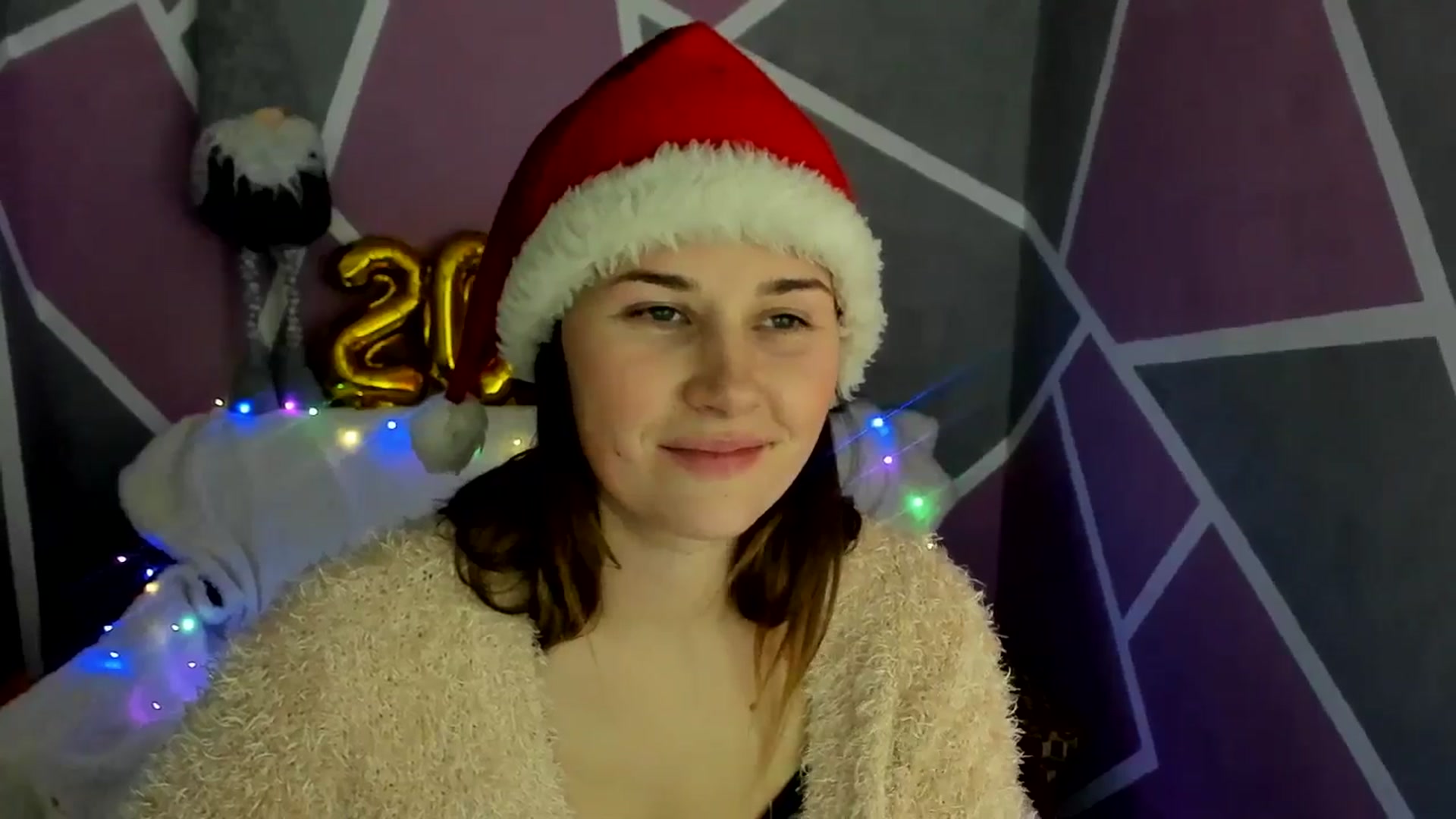 Gallery image thumbnail from Sexy_Ukr's myfreecams stream on, 12/25/2024, 18:08 image 14 of 20
