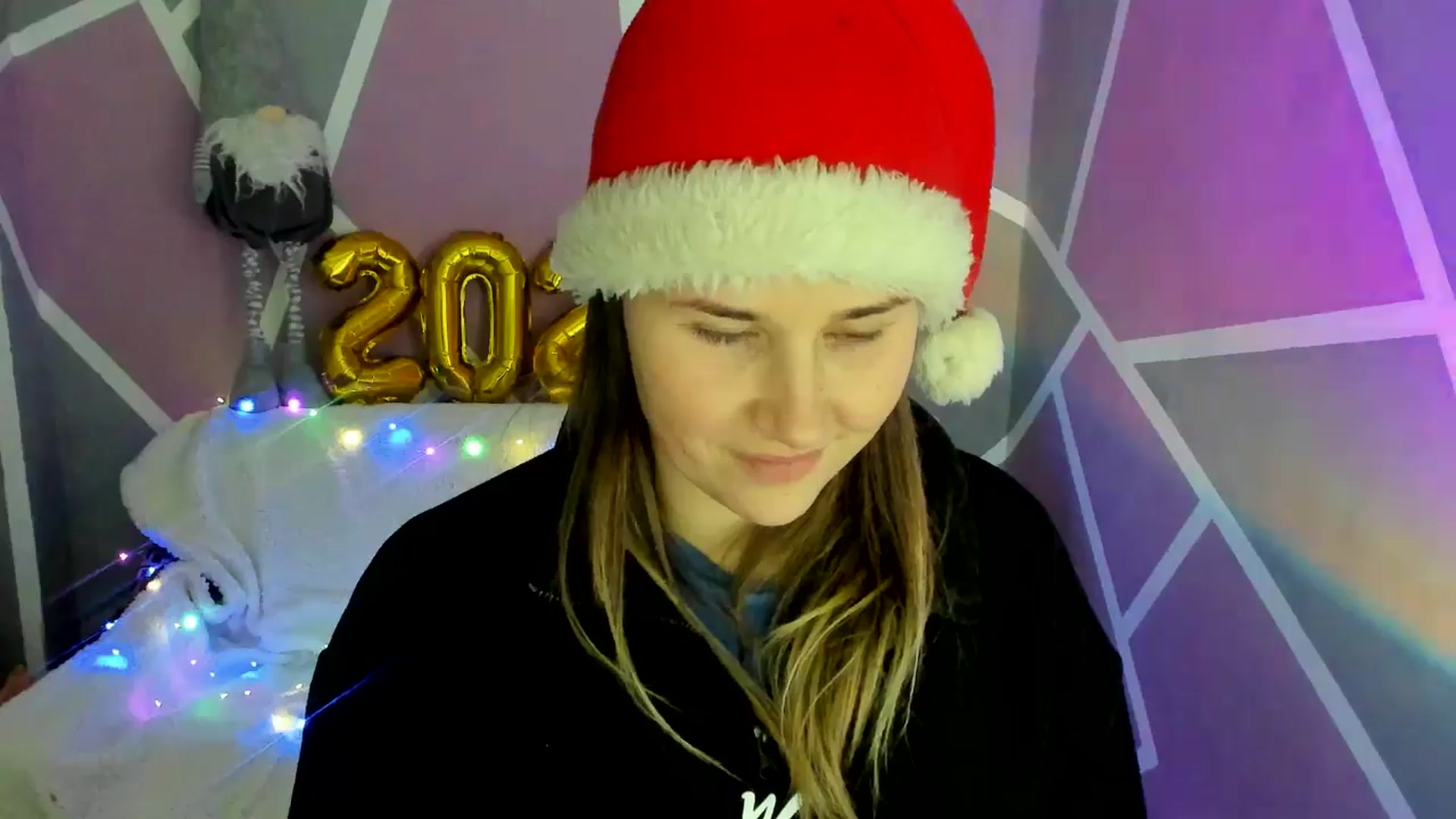 Gallery image thumbnail from Sexy_Ukr's myfreecams stream on, 12/29/2024, 18:24 image 16 of 20