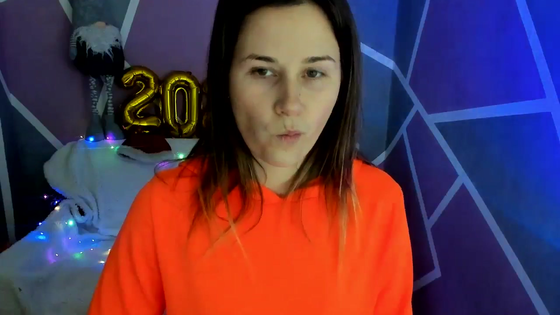Gallery image thumbnail from Sexy_Ukr's myfreecams stream on, 01/04/2025, 17:57 image 7 of 20