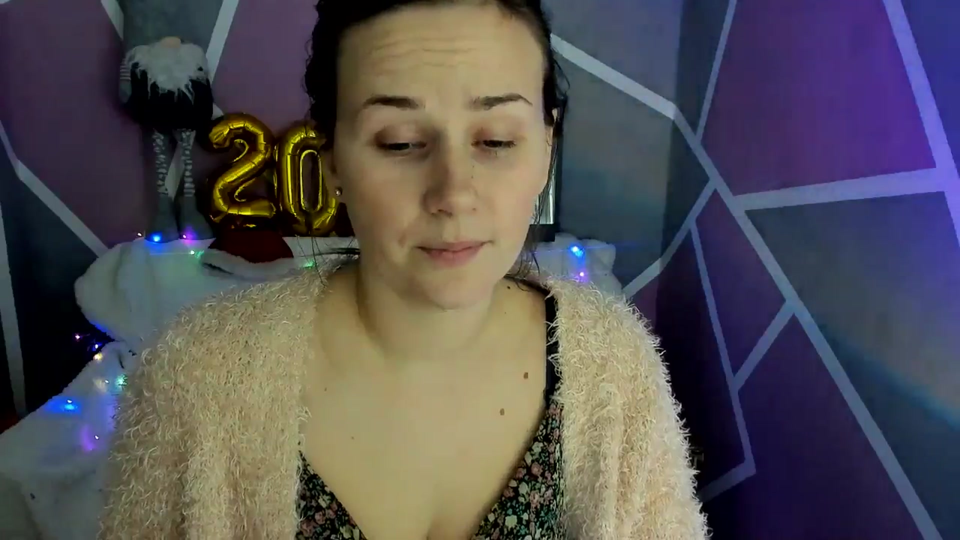 Gallery image thumbnail from Sexy_Ukr's myfreecams stream on, 01/06/2025, 15:18 image 17 of 20