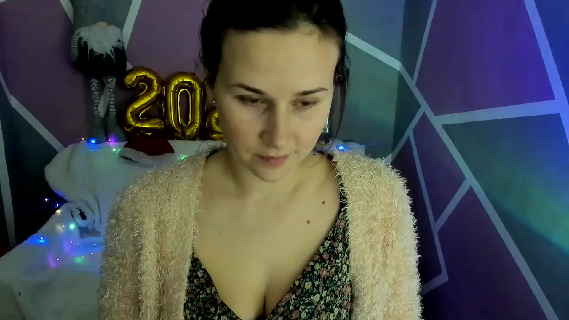 Gallery image thumbnail from Sexy_Ukr's myfreecams stream on, 01/06/2025, 15:18 image 11 of 20