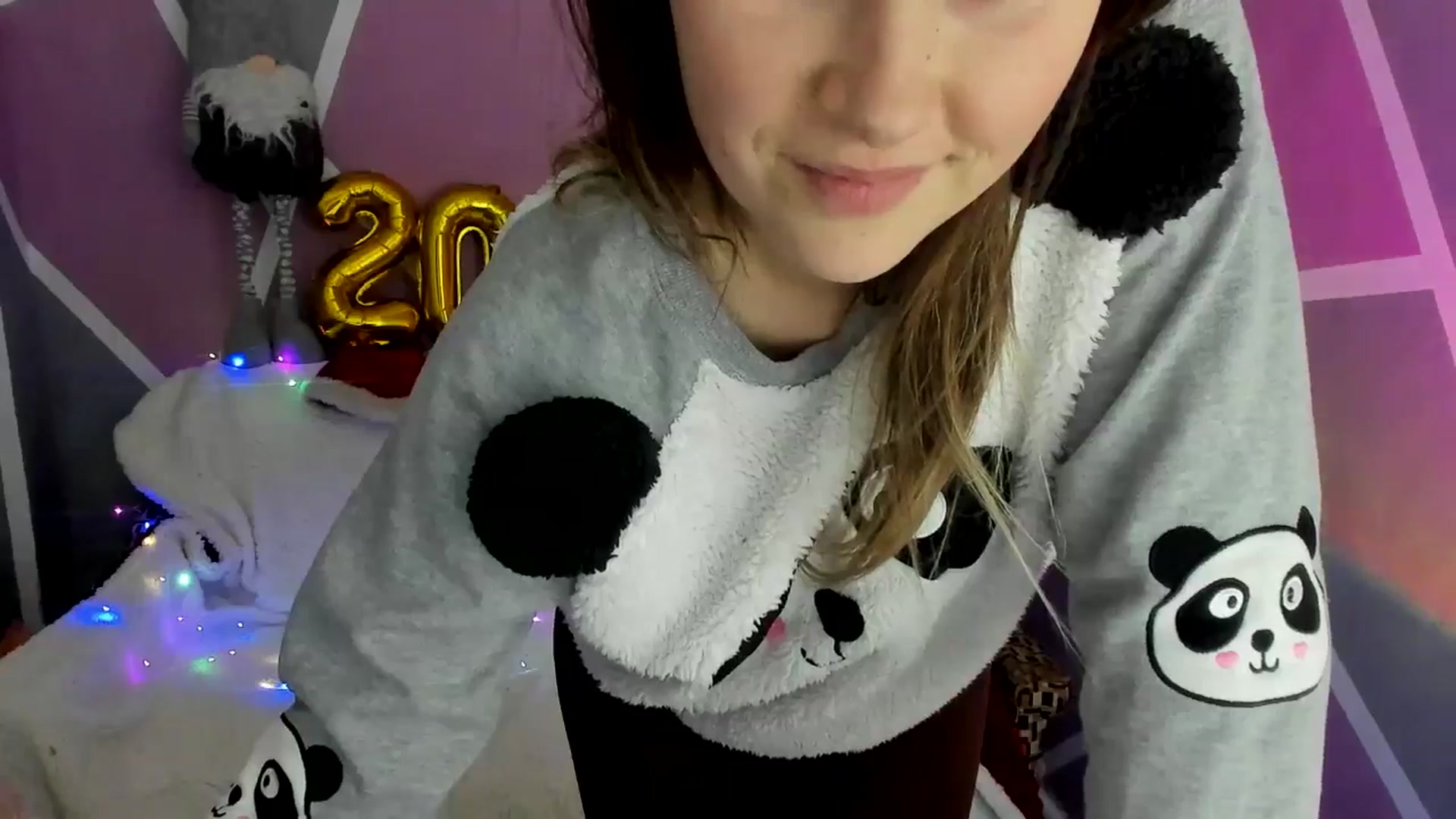 Gallery image thumbnail from Sexy_Ukr's myfreecams stream on, 01/09/2025, 18:30 image 3 of 20