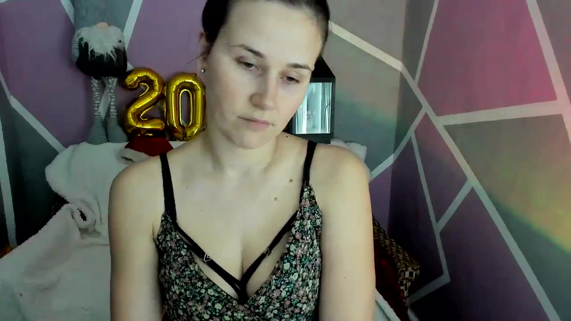 Gallery image thumbnail from Sexy_Ukr's myfreecams stream on, 01/10/2025, 17:16 image 14 of 20