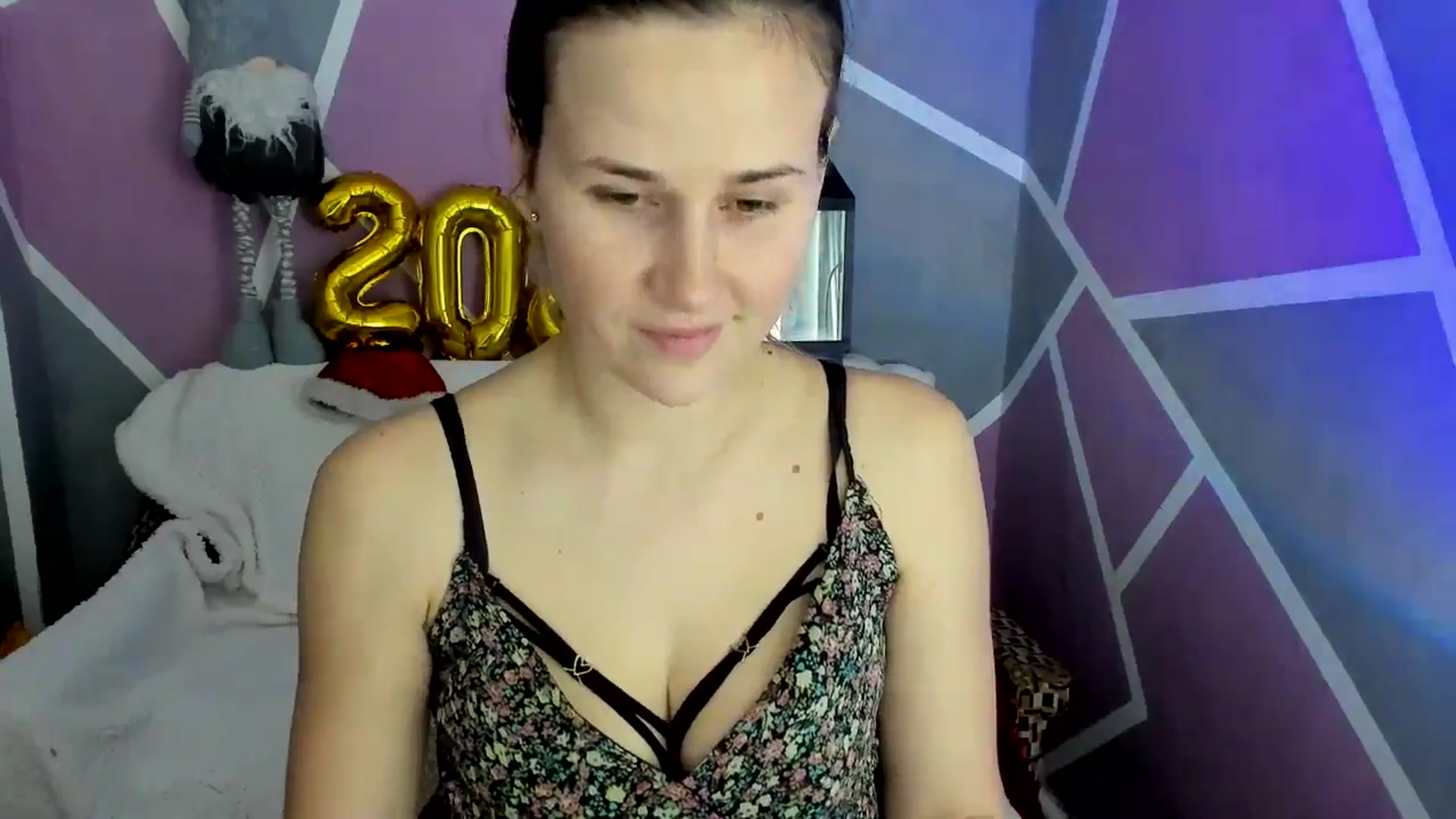 Gallery image thumbnail from Sexy_Ukr's myfreecams stream on, 01/10/2025, 17:16 image 19 of 20