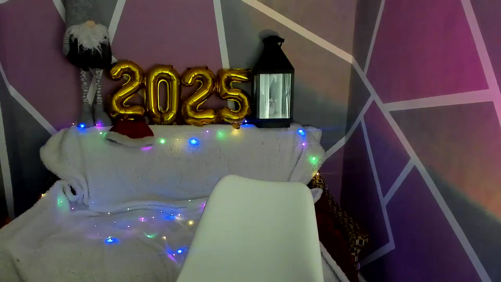 Gallery image thumbnail from Sexy_Ukr's myfreecams stream on, 01/11/2025, 17:24 image 17 of 20