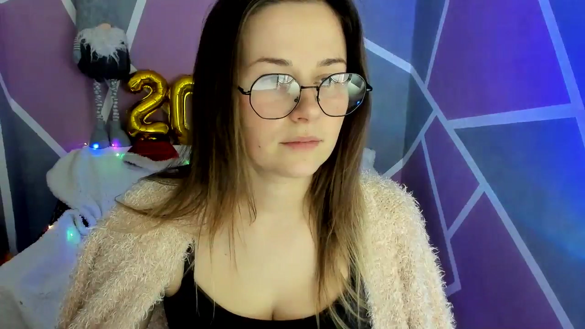 Gallery image thumbnail from Sexy_Ukr's myfreecams stream on, 01/11/2025, 17:24 image 4 of 20