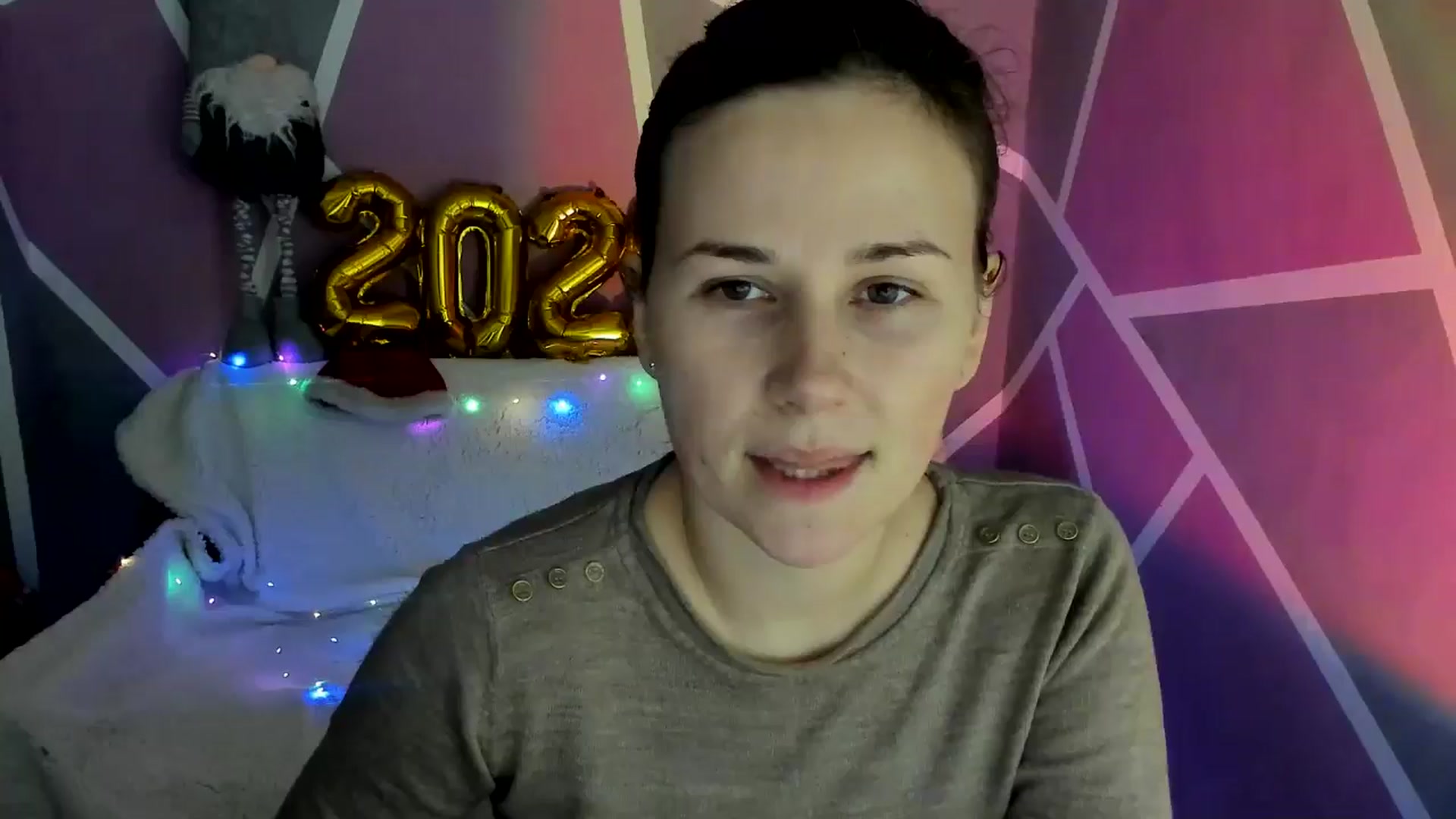 Gallery image thumbnail from Sexy_Ukr's myfreecams stream on, 01/14/2025, 16:39 image 13 of 20