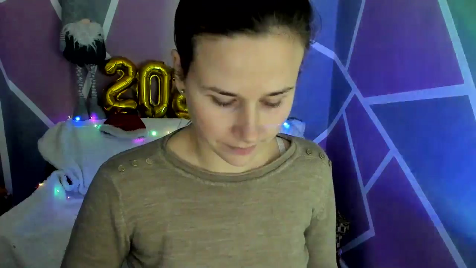 Gallery image thumbnail from Sexy_Ukr's myfreecams stream on, 01/14/2025, 17:58 image 14 of 20