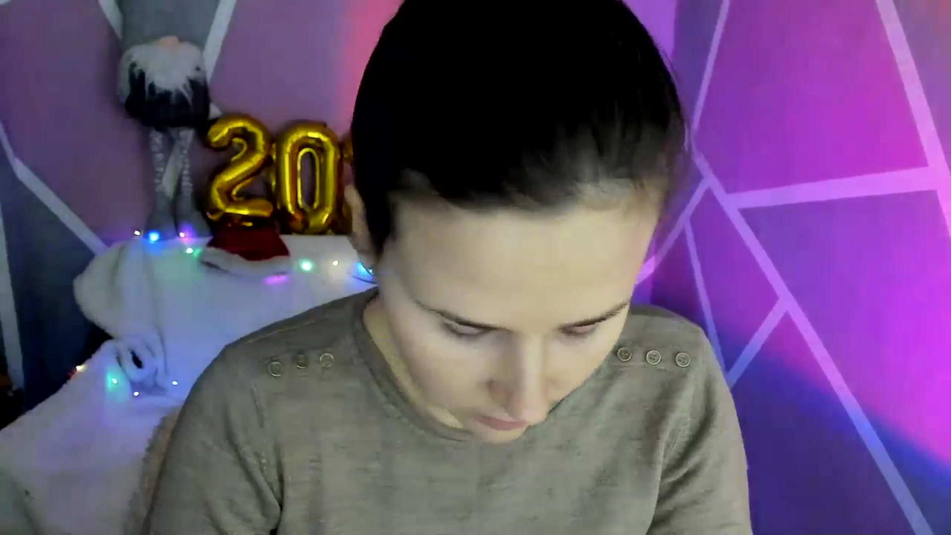 Gallery image thumbnail from Sexy_Ukr's myfreecams stream on, 01/14/2025, 17:58 image 4 of 20