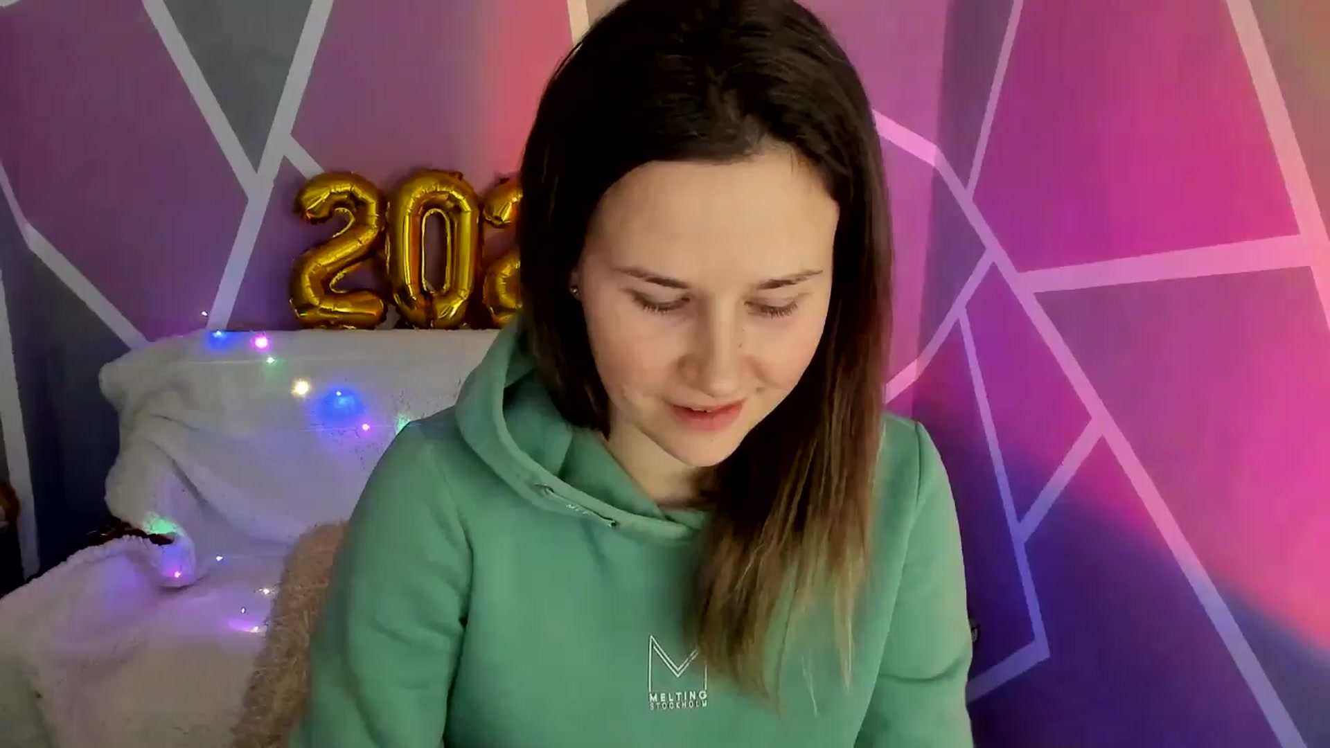 Gallery image thumbnail from Sexy_Ukr's myfreecams stream on, 01/20/2025, 18:02 image 18 of 20