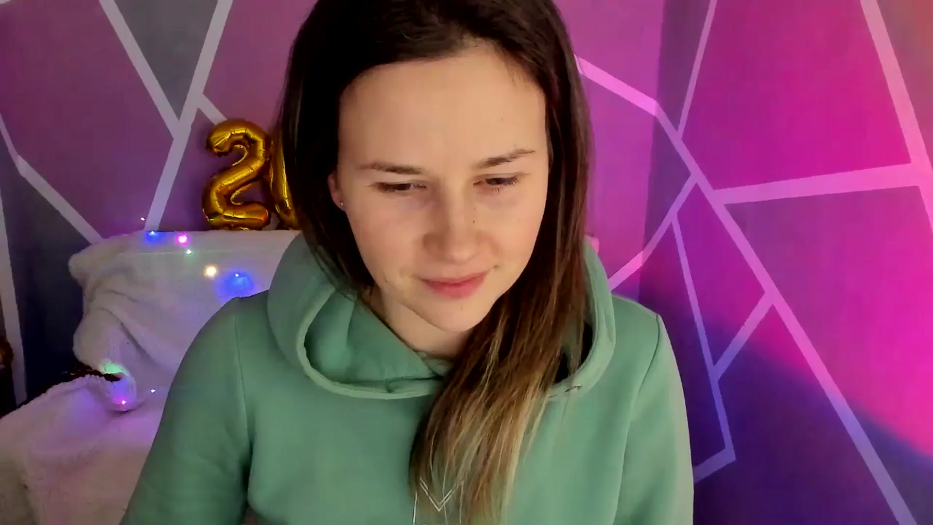 Gallery image thumbnail from Sexy_Ukr's myfreecams stream on, 01/20/2025, 18:02 image 6 of 20