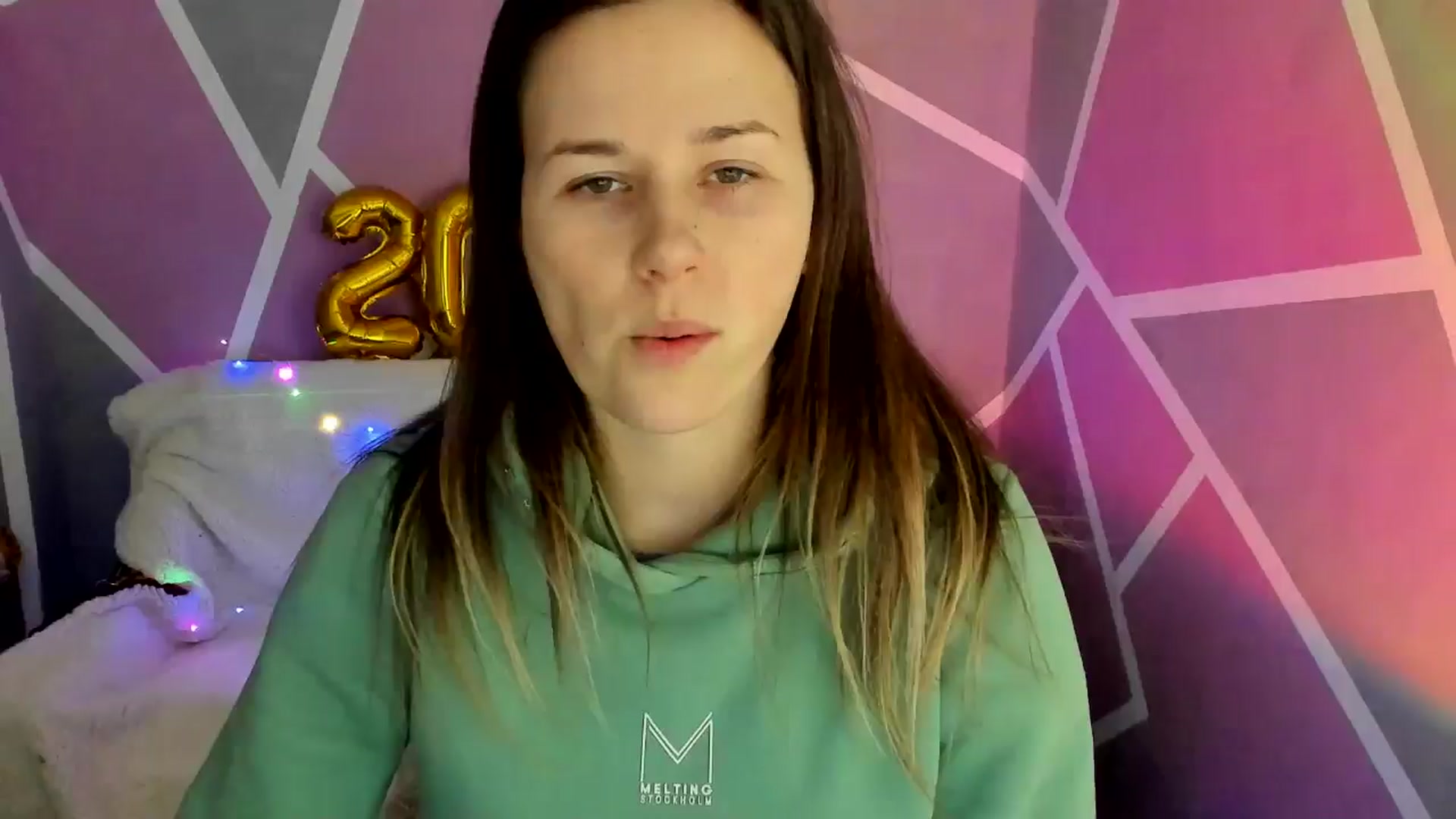 Gallery image thumbnail from Sexy_Ukr's myfreecams stream on, 01/22/2025, 17:38 image 1 of 20