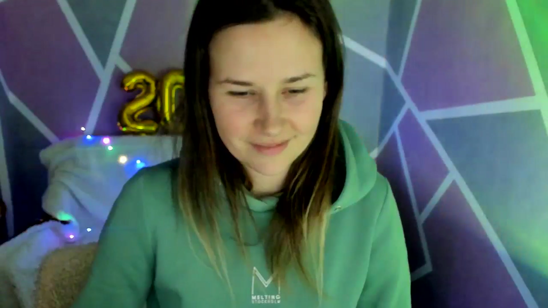 Gallery image thumbnail from Sexy_Ukr's myfreecams stream on, 01/22/2025, 17:38 image 15 of 20