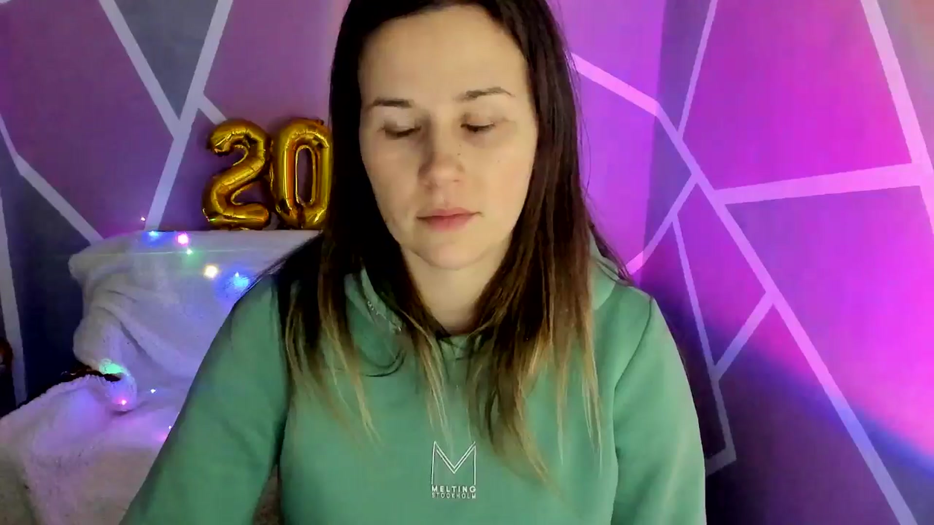 Gallery image thumbnail from Sexy_Ukr's myfreecams stream on, 01/22/2025, 17:38 image 5 of 20