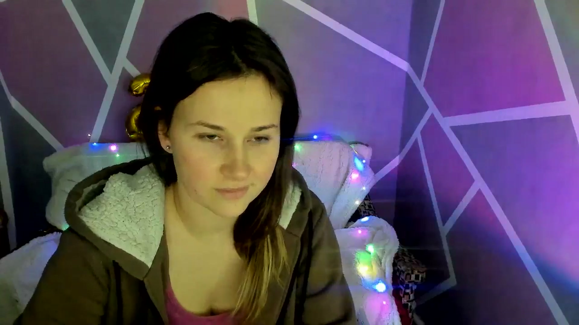 Gallery image thumbnail from Sexy_Ukr's myfreecams stream on, 01/25/2025, 17:38 image 5 of 20