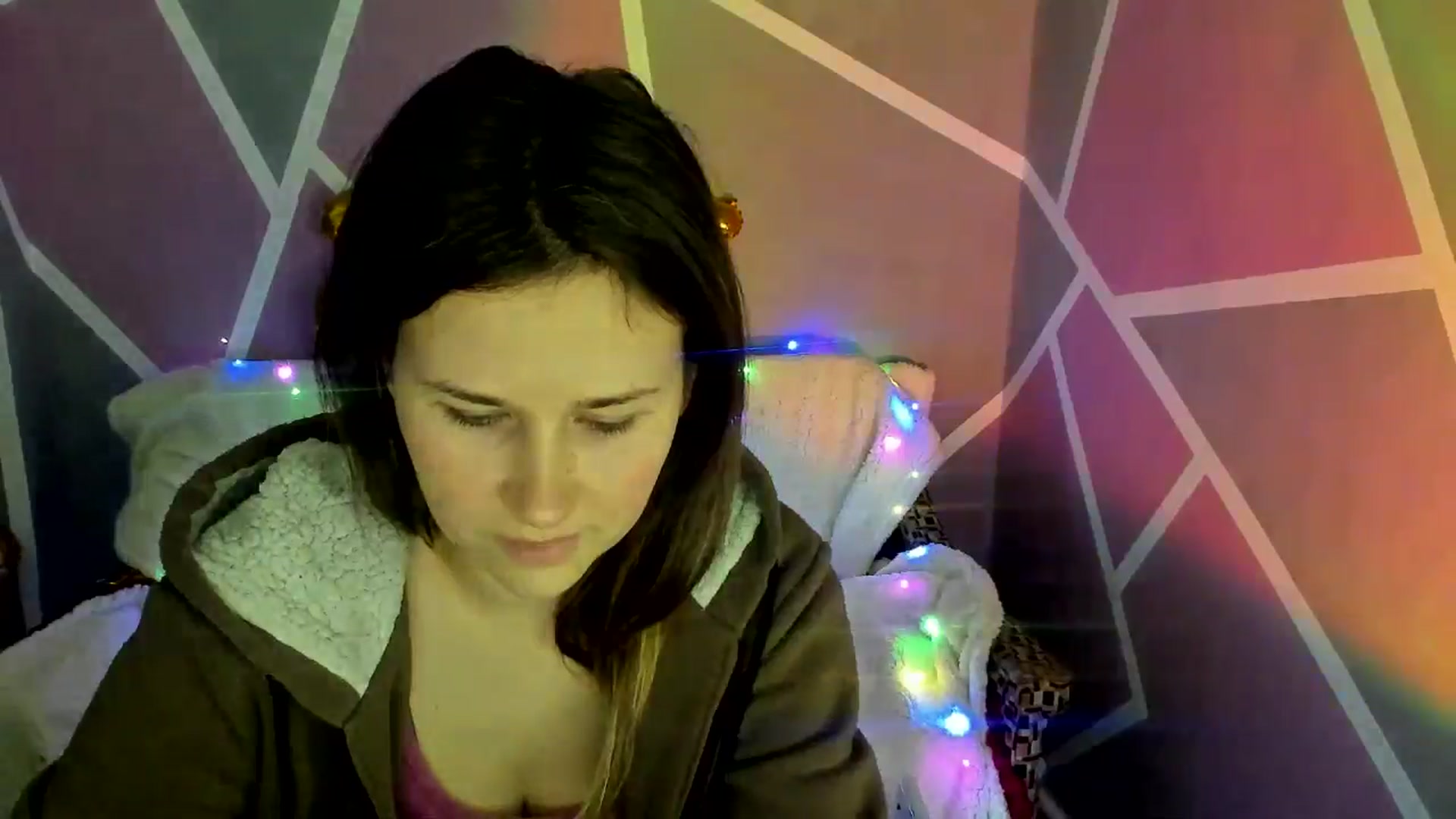 Gallery image thumbnail from Sexy_Ukr's myfreecams stream on, 01/25/2025, 17:38 image 7 of 20