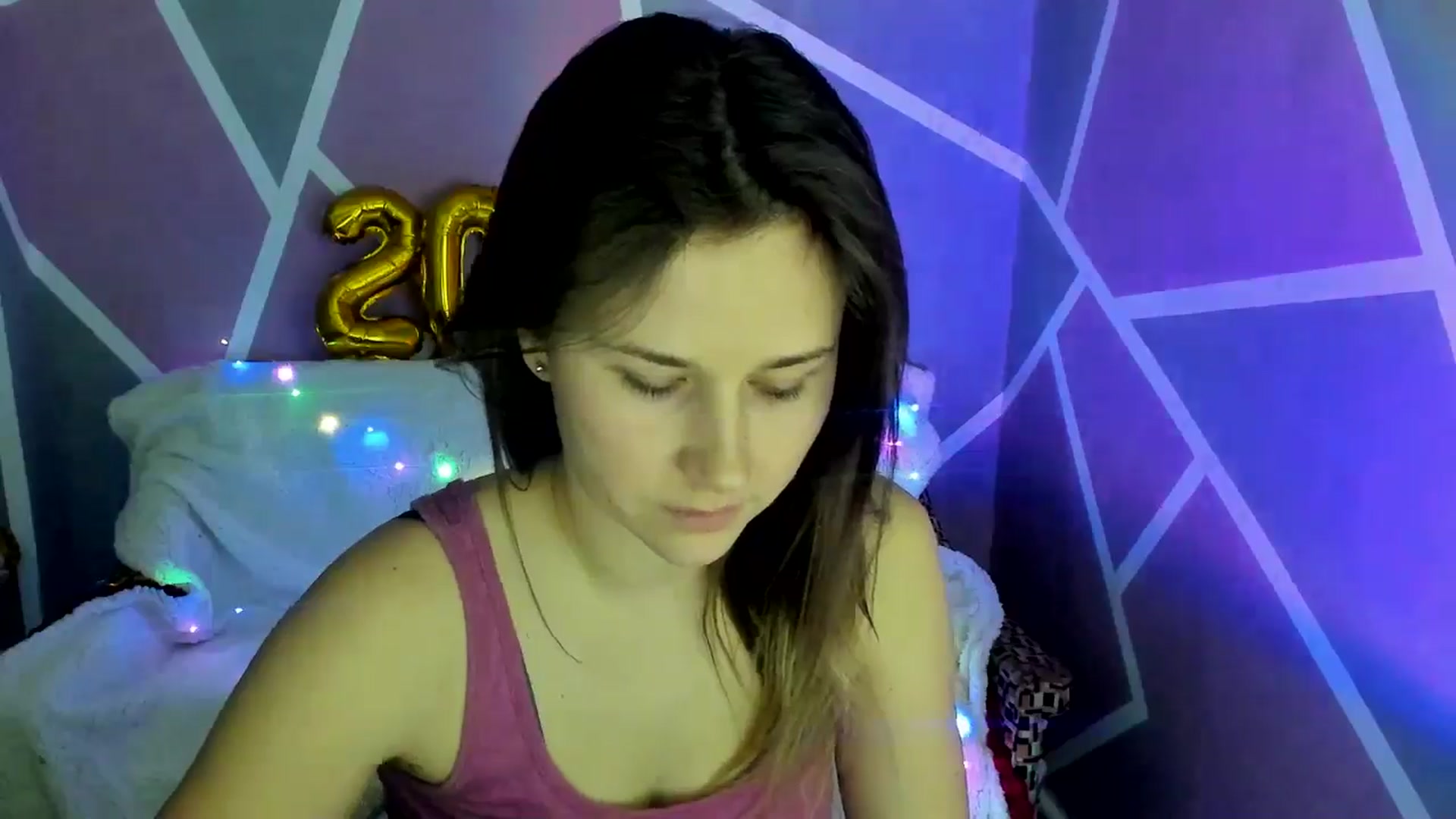 Gallery image thumbnail from Sexy_Ukr's myfreecams stream on, 01/25/2025, 17:38 image 18 of 20
