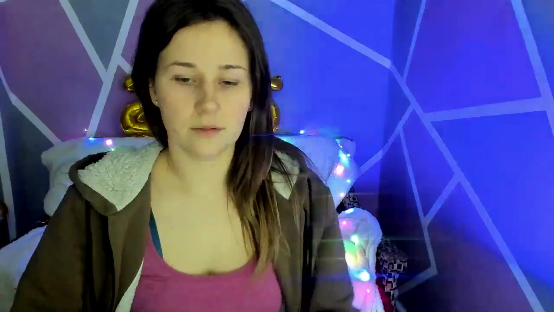 Gallery image thumbnail from Sexy_Ukr's myfreecams stream on, 01/25/2025, 17:38 image 10 of 20